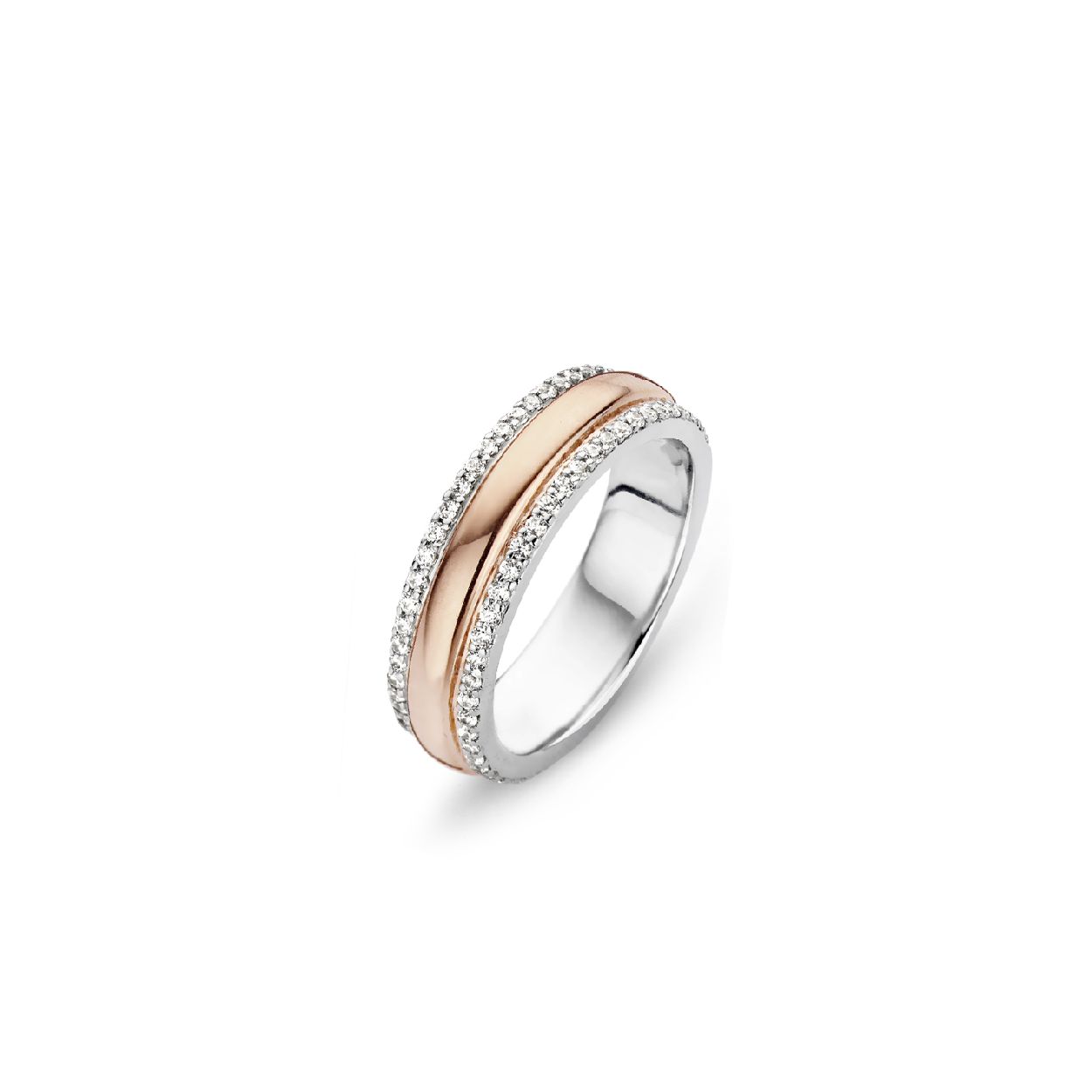 Dit is een ring van het merk Moments.