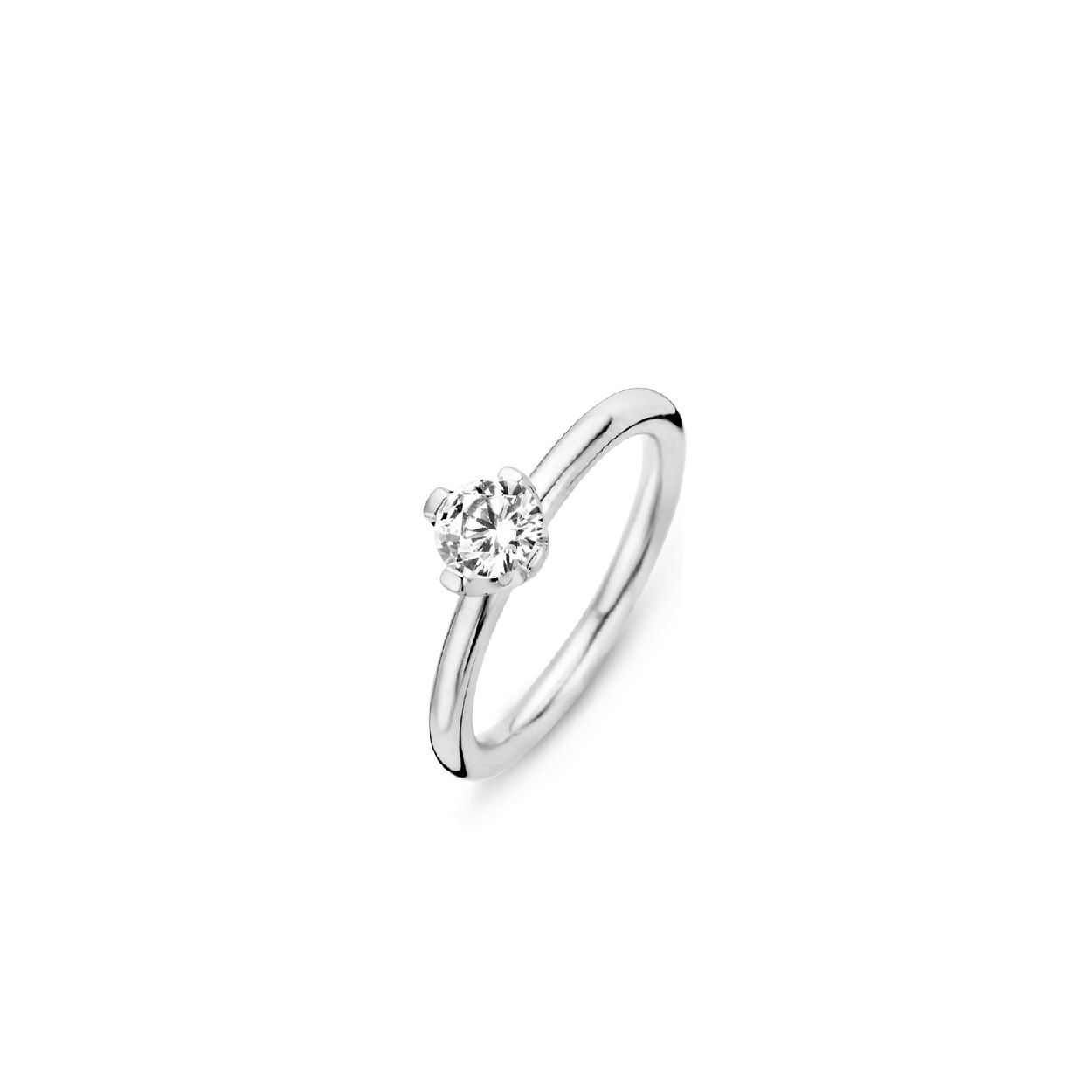 Dit is een ring van het merk Moments.