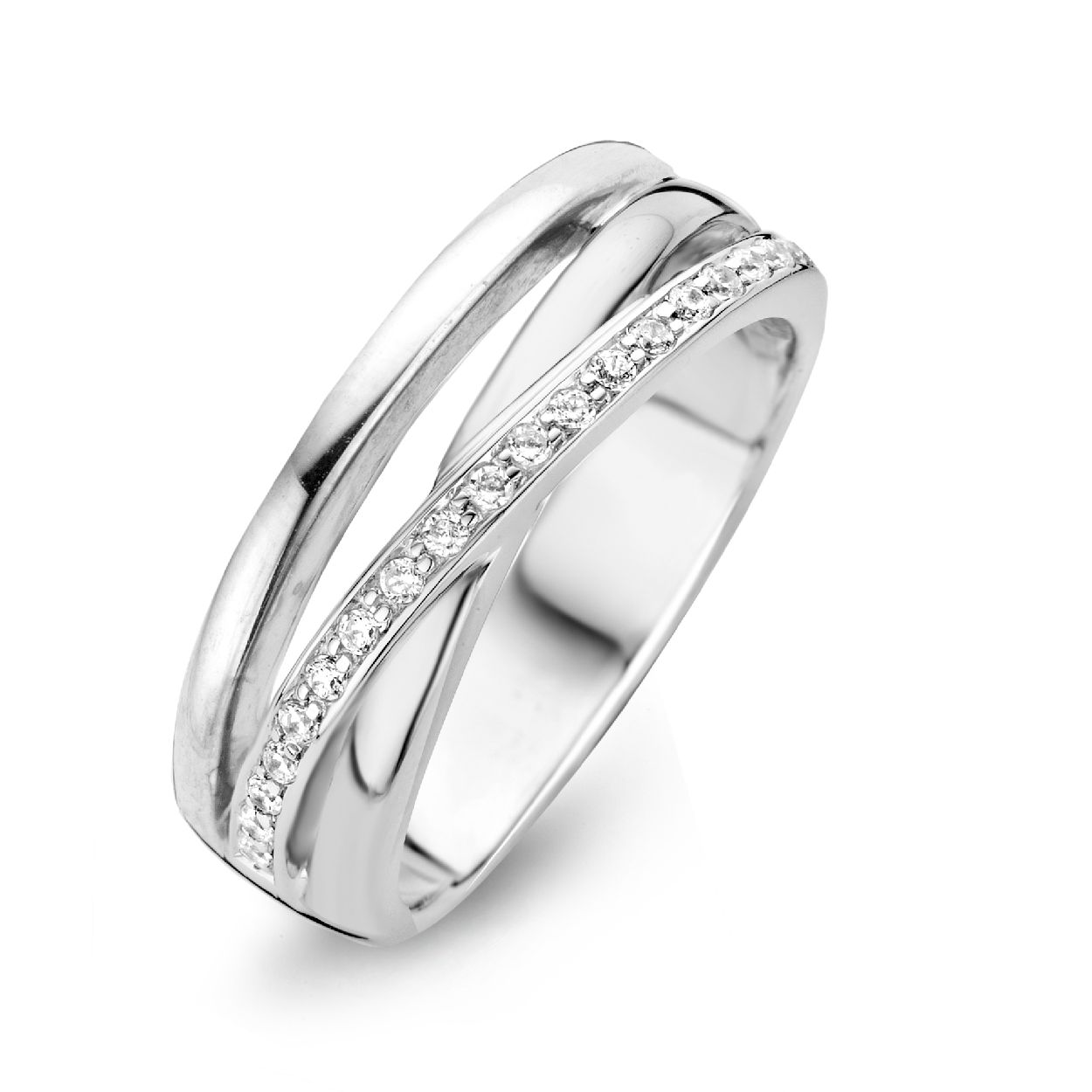 Dit is een ring van het merk Moments.
