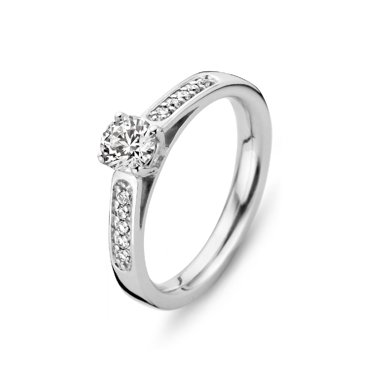 Dit is een ring van het merk Moments.