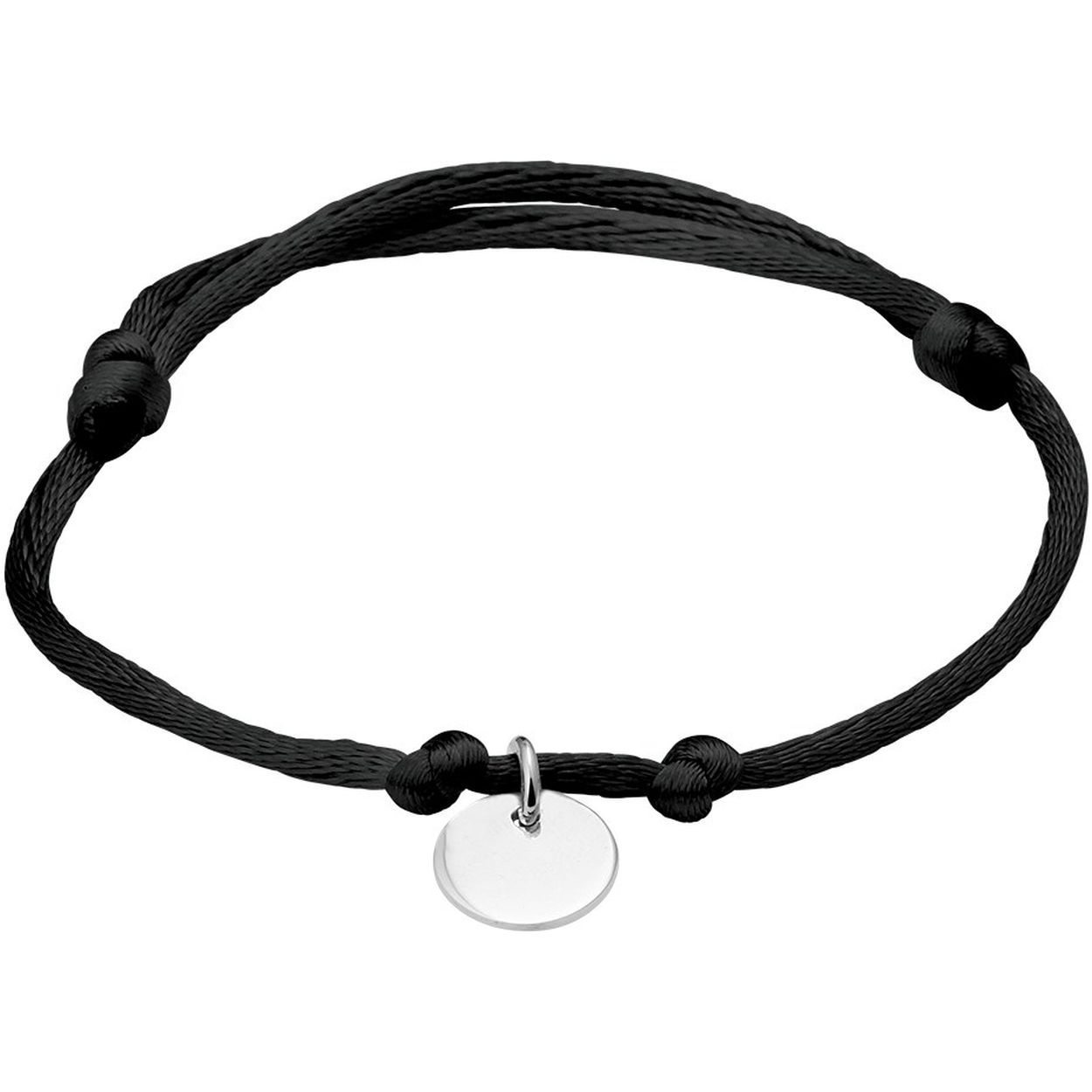Zwart gevlochten armband uitgevoerd met een gerhodineerd 925 zilveren rondje. De armband heeft draaglengtes van 13 tot 26cm. Het rondje heeft een diameter van 10mm.