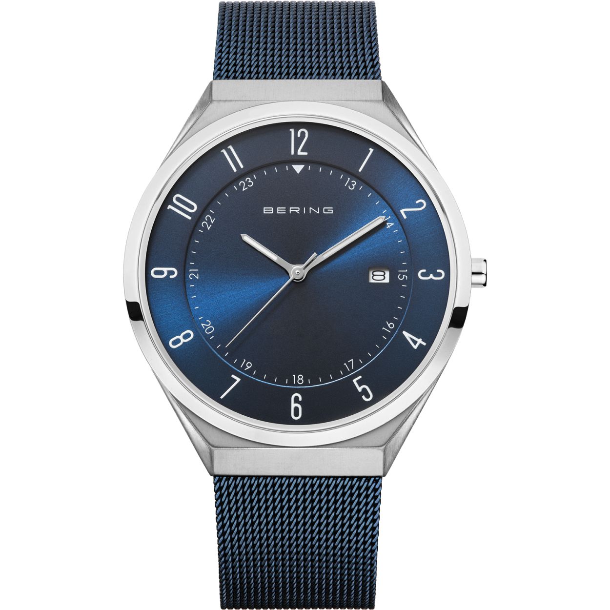 Dit herenhorloge is van het merk Bering. Het is een horloge gemaakt van edelstaal. De diameter van de kast is40 mm en de kast is 6 mm dik.
De verdere specificaties van het horloge zijn als volgt:
Glassoort: saffier
Kastmateriaal: edelstaal
Waterdichtheid: 3 ATM
Techniek: quartz
Bandlengte: 185
Bandmateriaal: Milanees
Bandkleur: Zilver
Kastkleur: Zilver
Wijzerplaatkleur: Blauw
Sluiting: Klapsluiting
