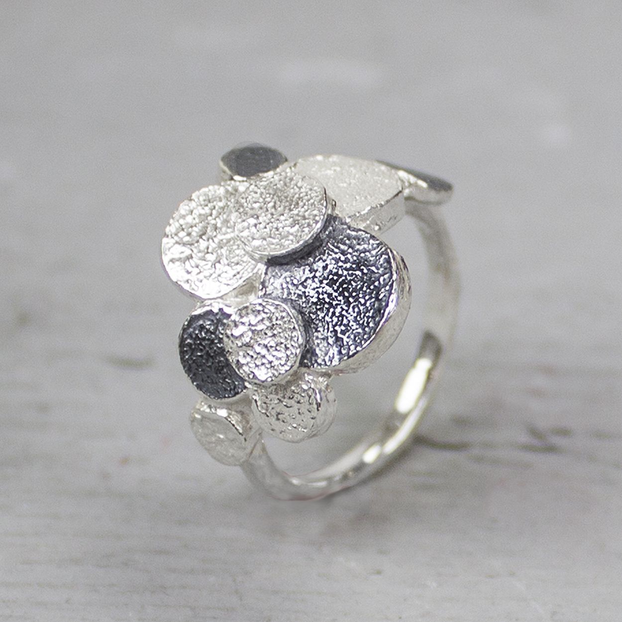 Ring zilver met rondjes wit/oxy