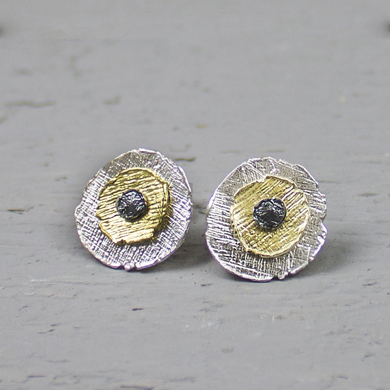 Jeh Jewels Oorknoppen Zilver Oxy / Wit + Verguld