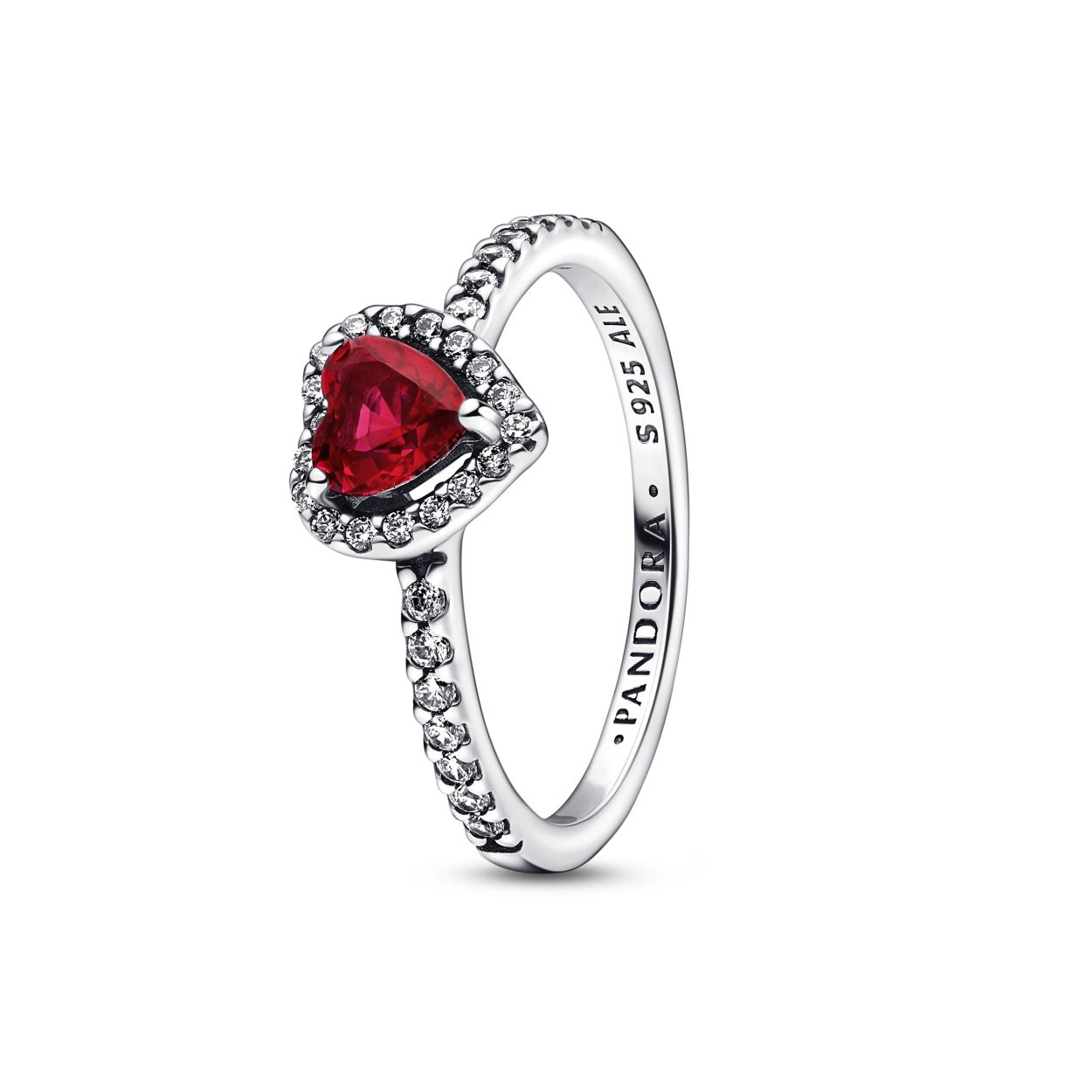 Dites au monde entier que vous croyez en l�amour avec notre Bague C�ur Rouge Sur�lev�. Un cristal de synth�se rouge en forme de c�ur repose au centre de la bague, rehauss� par un pav� �tincelant dans la monture et � l'avant de l'anneau. Pour un look �l�gant, associez-la � d�autres bijoux Pandora Timeless, comme nos Clous d�Oreilles C�ur Rouge.