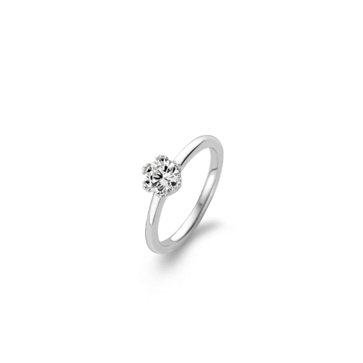 De briljant geslepen zirkonia in deze verfijnde TI SENTO - Milano ring is gezet in 6 klauwzettingen. Elke klauw is gemaakt uit drie bollen die onder de steen doorlopen. De ring gemaakt van gerhodineerd sterling zilver combineert gemakkelijk in een set met oorbellen uit dezelfde serie.