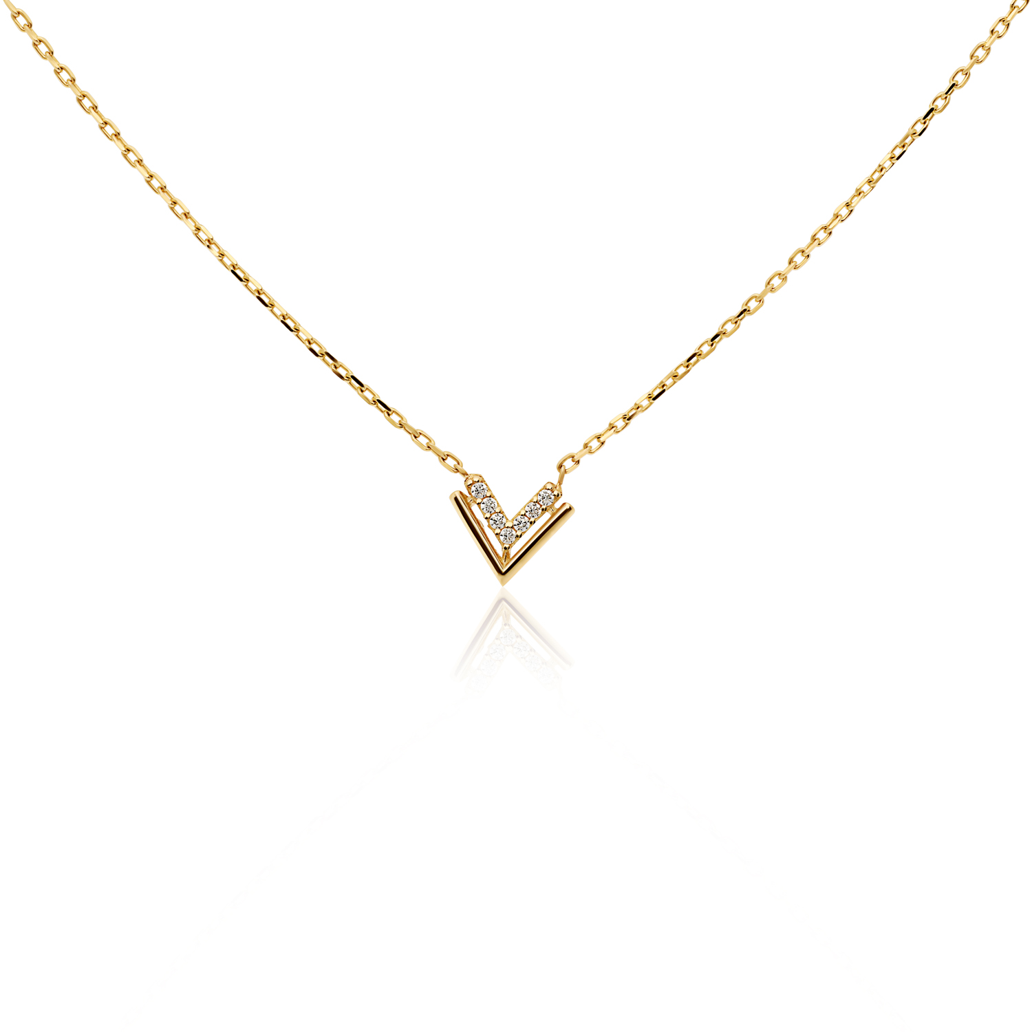 Dit collier met dubbele v van Glow is een tijdloos item voor dames! Het collier is gemaakt van 14 karaat goud en heeft een totale lengte van 45cm. De achterste v is gezet met sprankelende zirkonia's. Met welke andere sieraden combineer jij dit collier?

GLOW
Benadruk jouw stijl met de verfijnde sieraden van GLOW en laat je inspireren door de uitgebreide collectie 14 karaats gouden sieraden van de hoogste Europese kwaliteit. Ontworpen om elke dag te dragen. Naast tijdloze ontwerpen bestaat de collectie ook uit hippe sieraden; zoals minimalistische gouden collieren en grafische oorknopjes. Wil je een beetje extra stralen? Kies dan voor flonkerende zirkonia of ga voor luxe met onze geraffineerde diamanten sieraden.
  
  Specificaties
  - 202.0929.45
  - Collier
  - 14 karaat geelgoud
  - Verstelbare lengte: 42 - 45cm