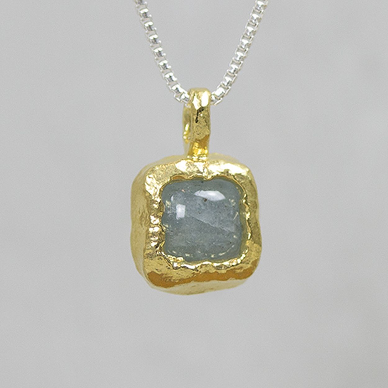 Collier zilver met hanger zilver verguld en Aquamarijn