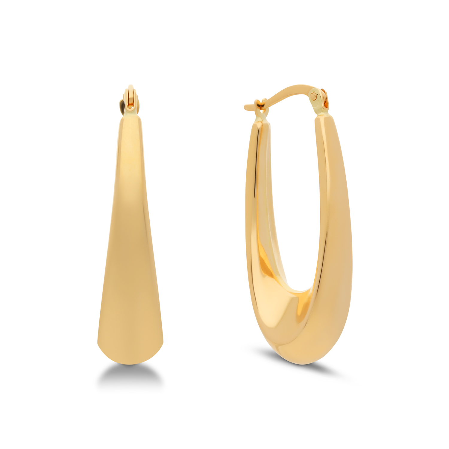 Deze oorringen van Glow zijn een mooie aanvulling op je sieradencollectie! De oorringen zijn gemaakt van 14 karaat goud en hebben een afmeting van 34 x 13mm. Met welke andere sieraden combineer jij deze stijlvolle oorringen?

GLOW
Benadruk jouw stijl met de verfijnde sieraden van GLOW en laat je inspireren door de uitgebreide collectie 14 karaats gouden sieraden van de hoogste Europese kwaliteit. Ontworpen om elke dag te dragen. Naast tijdloze ontwerpen bestaat de collectie ook uit hippe sieraden; zoals minimalistische gouden collieren en grafische oorknopjes. Wil je een beetje extra stralen? Kies dan voor flonkerende zirkonia of ga voor luxe met onze geraffineerde diamanten sieraden.
  
  Specificaties
  - 207.0965.00
  - Oorringen
  - 14 karaat geelgoud
  - Afmeting: 34 x 13mm