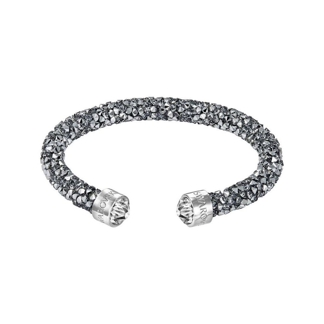 Dit is een armband van het merk Swarovski.