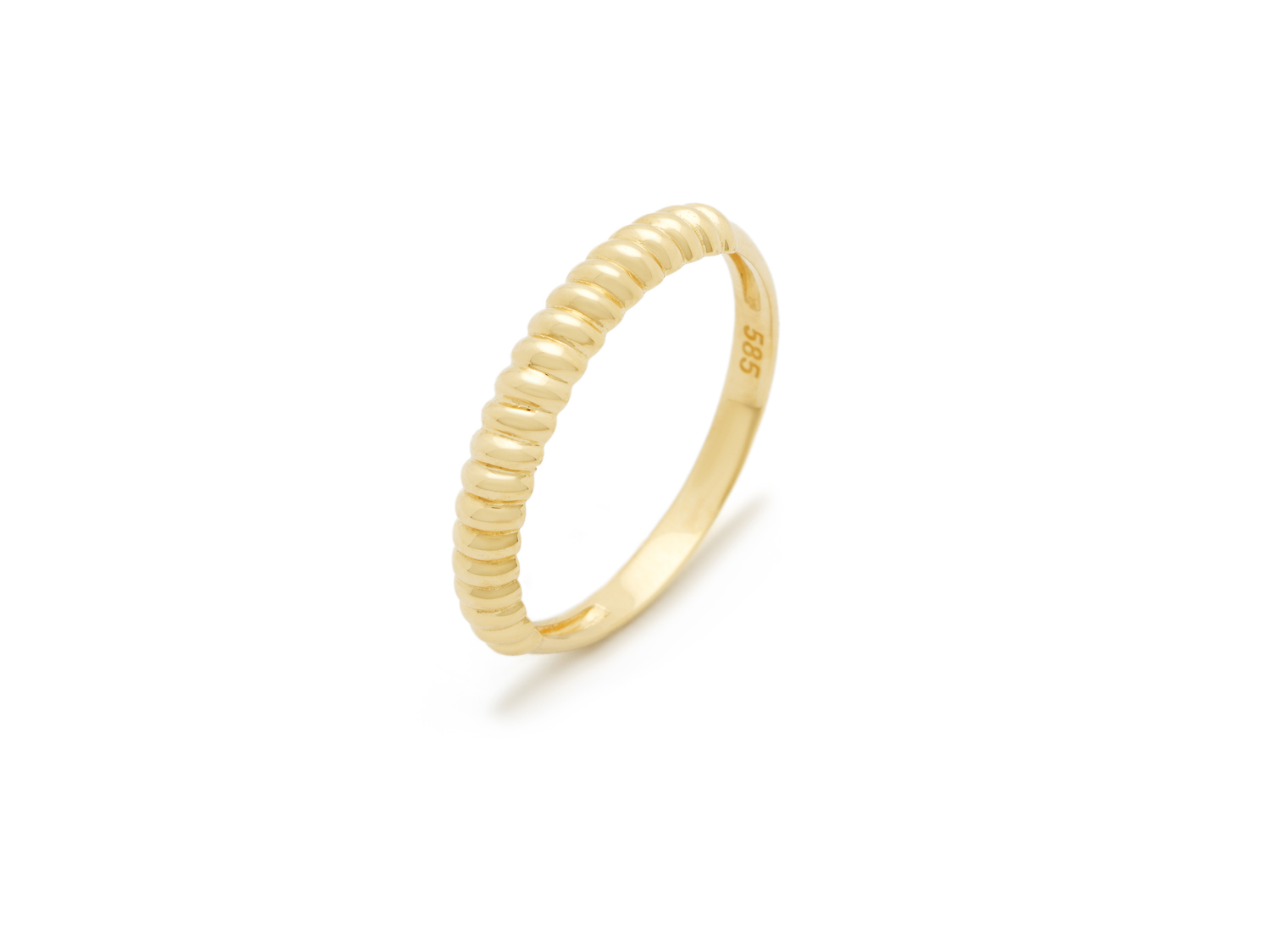 Dit is een ring van het merk GLOW