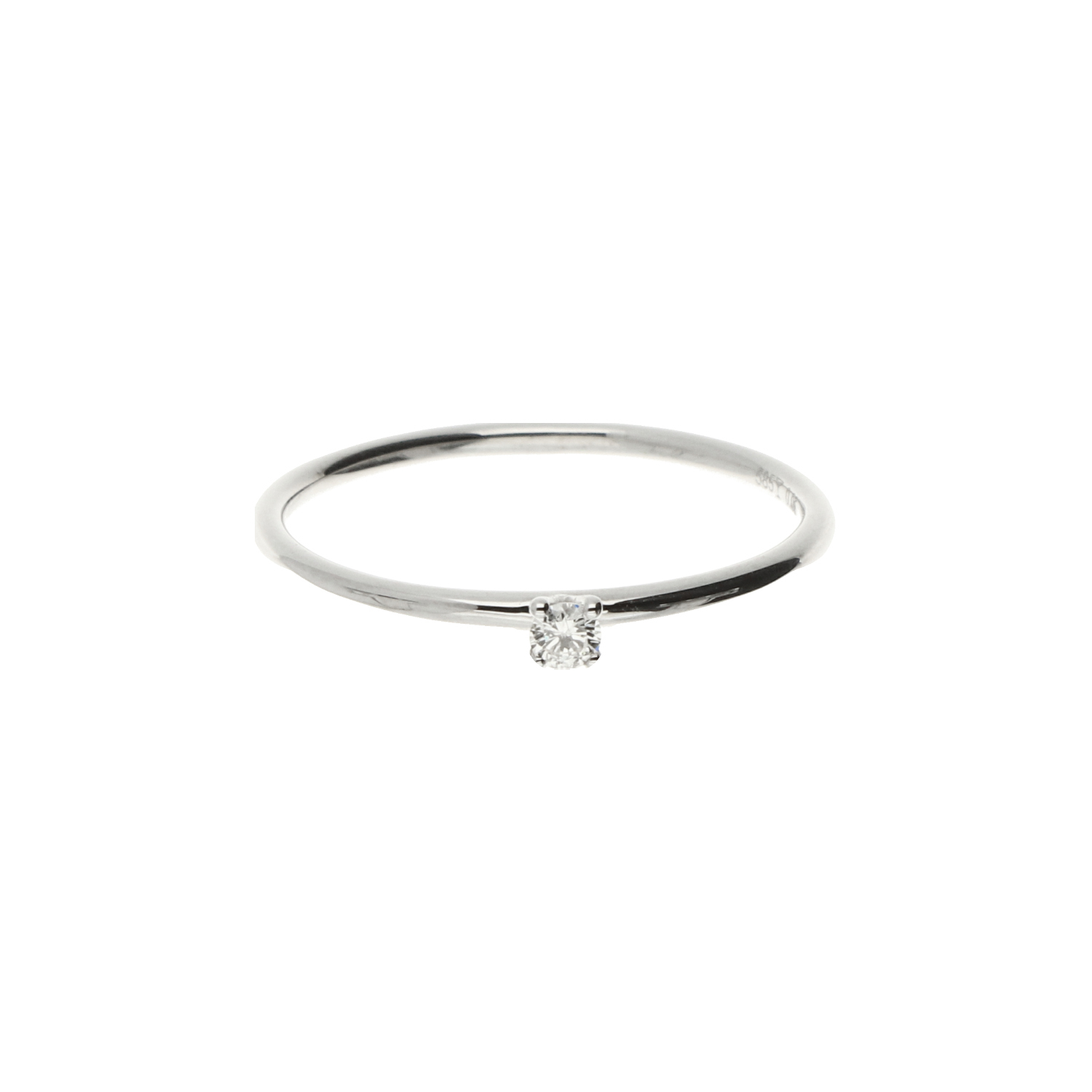Dit is een ring van het merk GLOW