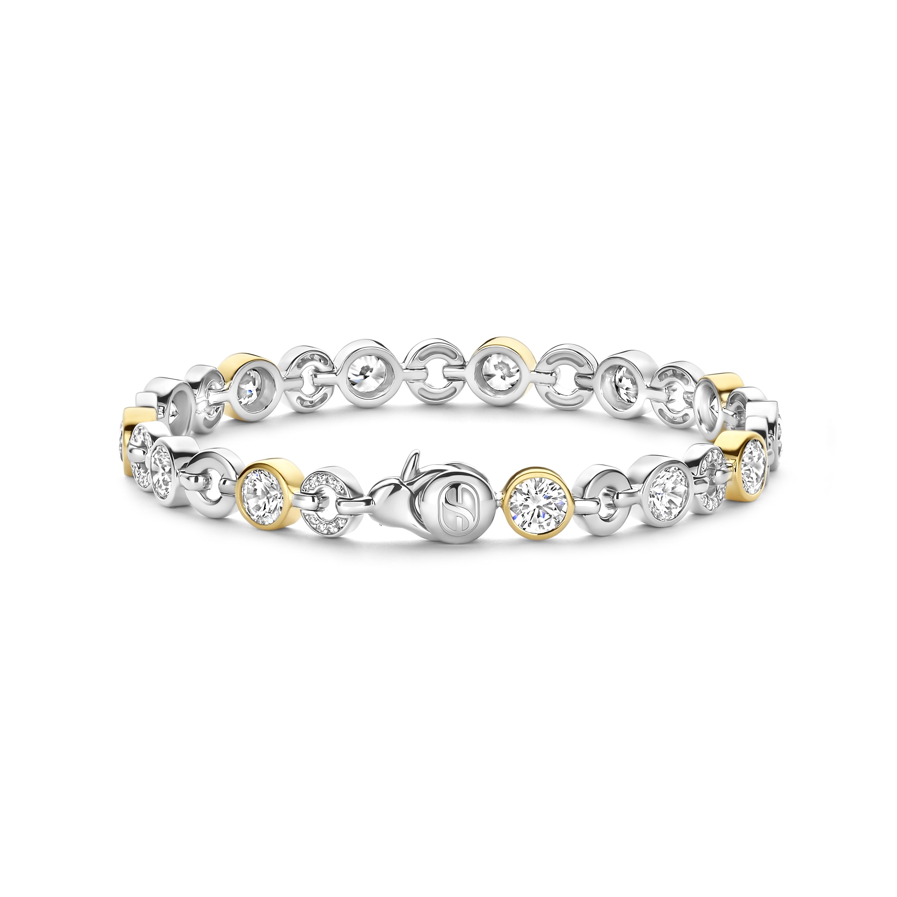 Tijdloze elegantie ontmoet eigentijds vakmanschap in deze klassieke TI SENTO armband 23054ZY. Vakkundig vervaardigd uit premium 925 sterling zilver, biedt dit sieraad een verbluffend samenspel van gouden- en zilvergekleurde tinten. Bezelgezette cubic zirconia stenen stralen schittering uit, afwisselend tussen luxe vergulde accenten.

Het verfijnde schakelontwerp voegt een vleugje verfijning toe, terwijl de fonkelende stenen een glamoureuze glans aan je pols brengen. Of je nu gekleed gaat voor een verfijnde avond of je dagelijkse stijl wilt verfraaien, deze armband is een veelzijdig meesterwerk dat zich aan elk moment aanpast. Combineer het met bijpassende TI SENTO sieraden voor een geco�rdineerde look, of laat het solo schitteren als een statement van moeiteloze gratie. Nikkelvrij en hypoallergeen, het zorgt voor comfort en blijvende schoonheid.