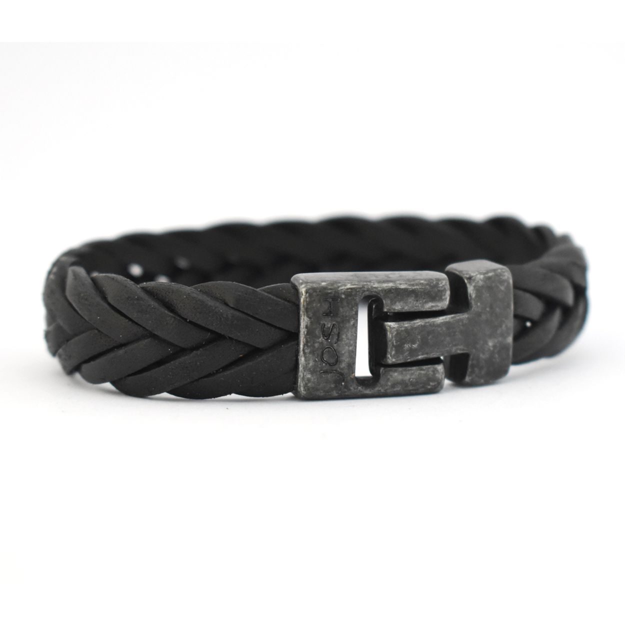 Dit is een prachtige Josh herenarmband gemaakt van metaal en leer. De kleuren van deze armband zijn vintage zwart en zwart. De maat van dit sieraad is L (225mm).