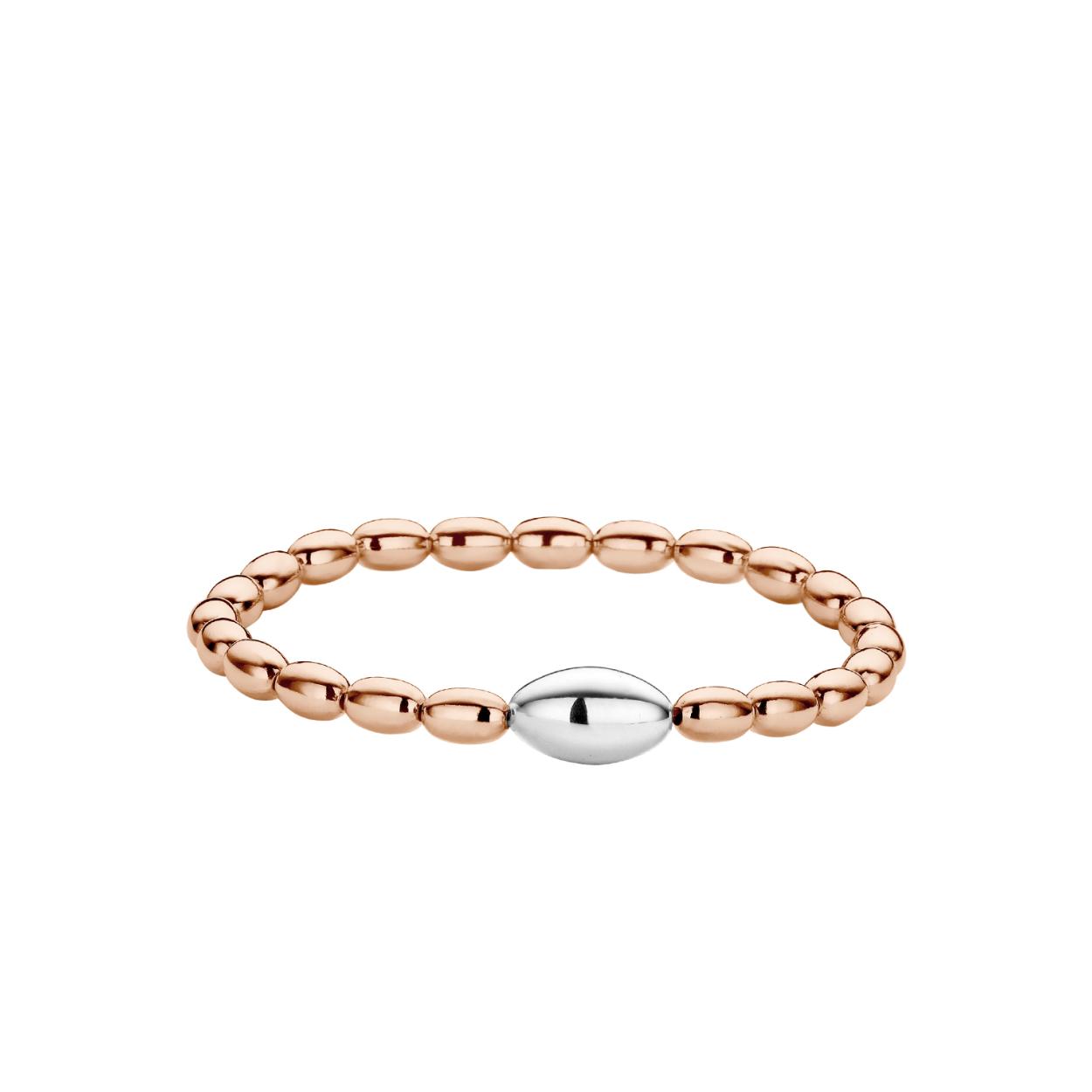 Moments Jewelry  zijn sieraden waar jouw sieradenkist niet zonder kan. De zilveren sieraden zijn gerhodineerd, of verguld in het ros� of geel goud. Wanneer gezet met stenen, is gebruik gemaakt van briljant geslepen zirconia's.