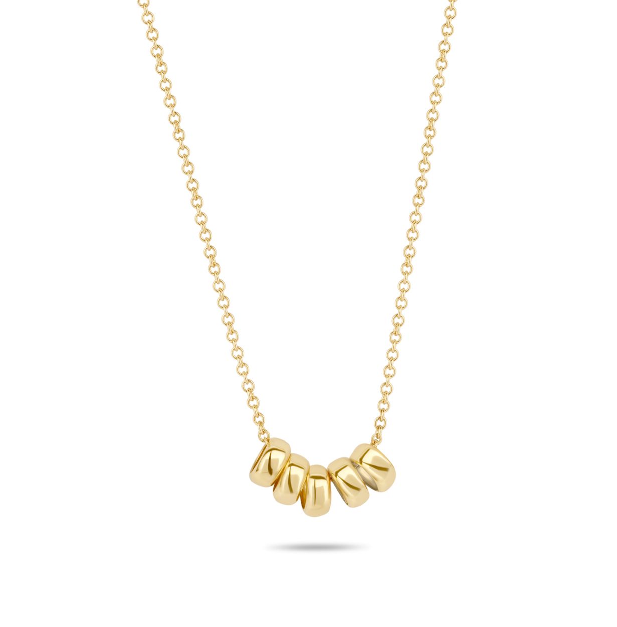 Blush 14k geelgouden collier met 5 ringvormige hangertjes van geelgoud.