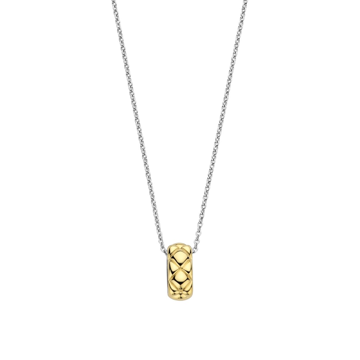 Deze TI SENTO vergulde zilveren ketting 34015SY heeft een klassieke vorm met een speels klaverstructuur. Gemaakt van de hoogste kwaliteit 925 sterling zilver en verguld. Dit verfijnde vintage piece wordt gegarandeerd je nieuwe favoriete aanwinst. Al onze colliers zijn nikkelvrij en hypoallergeen. Het collier is verstelbaar tussen 38 cm en 48 cm en kan dus gedragen worden op verschillende lengtes.