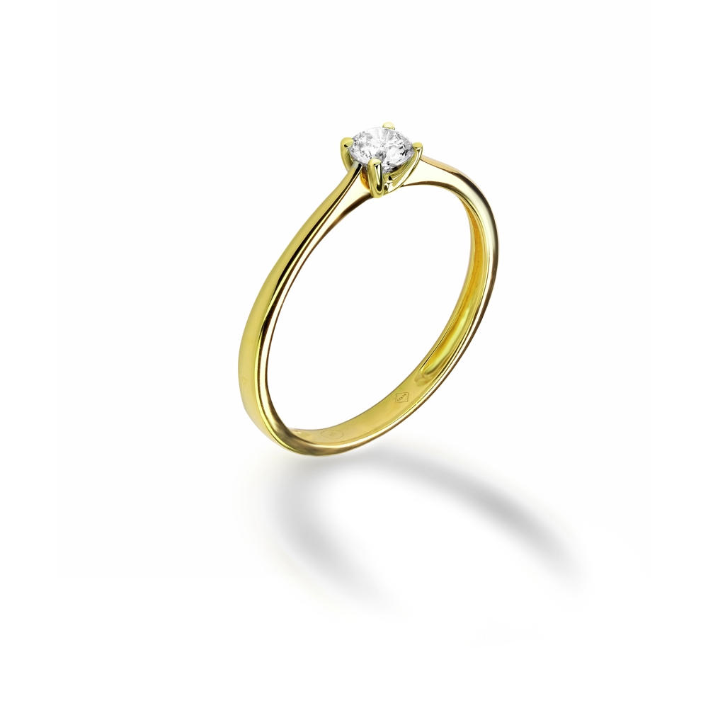 Deze ring is van het merk Ma Vie en Rose Jewellery. Het is een damessieraad.