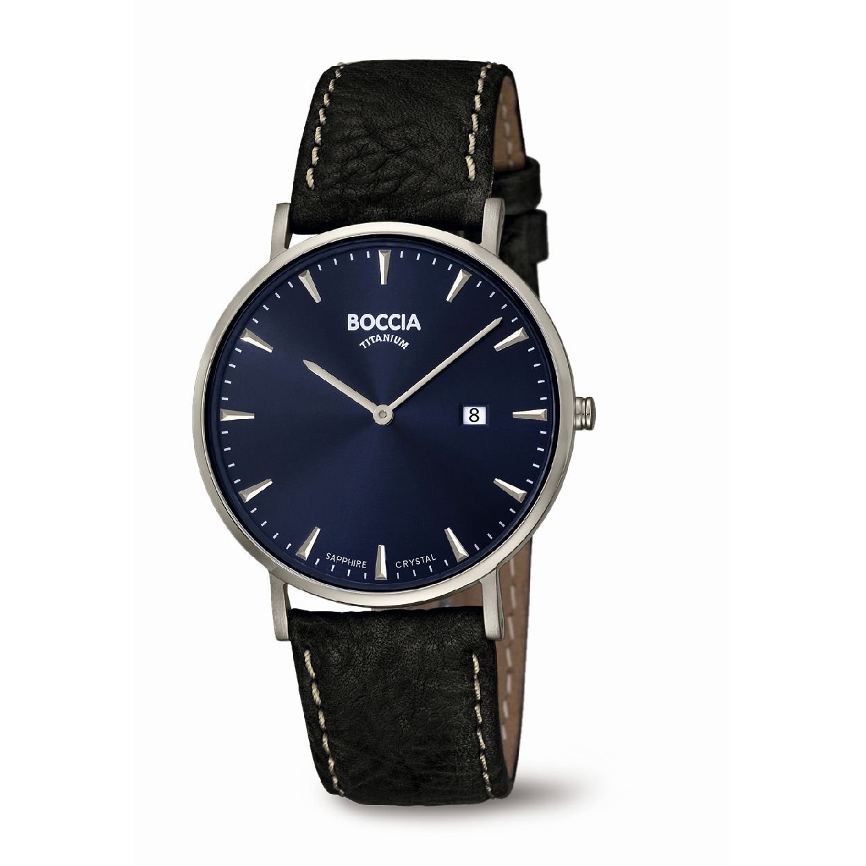 Boccia Titanium 3648-02
Dit herenhorloge van Boccia Titanium heeft een nette uitstraling. De zilverkleurige titanium horlogekast zorgt voor een stijlvolle look en de blauwe wijzerplaat maakt het horloge klassiek. Het horloge heeft een ronde kast met een diameter van 39mm, een datum, een saffierglas, en is 3ATM. Combineer dit prachtige exemplaar met de andere sieraden van Boccia Titanium voor een complete look. Aan de titanium kast zit een zwarte leren band. 

HET MERK
Boccia Titanium is het titanium merk van Nederland, dat zijn oorsprong in Duitsland vindt en is opgericht in het jaar 1992. Ontwikkeld door internationale ontwerpers. Alle titanium componenten van de BOCCIA TITANIUM collectie zijn gemaakt van 99,7% puur titanium; het bijzondere materiaal. Het is licht in gewicht, neemt de temperatuur van de huid aan en is zeer huidvriendelijk. Bovendien is het corrosie- en temperatuurbestendig.

SPECIFICATIES
- Saffierglas
- Ronde titanium horlogekast, Ø 39mm
- Zwarte leren band
- Blauwe wijzerplaat
- 3ATM (Regen- & spatwaterdicht)