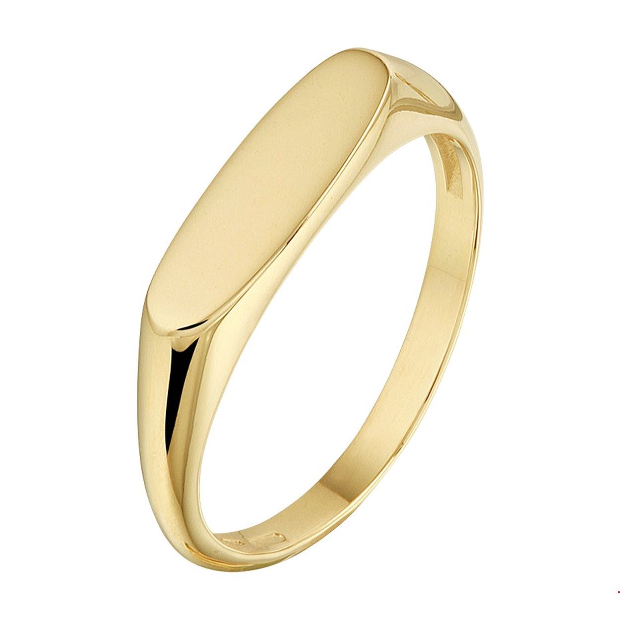 14k Geelgouden graveerring met een afmeting van 4.5x13.5mm. De ring geeft je look direct een chique uitstraling.