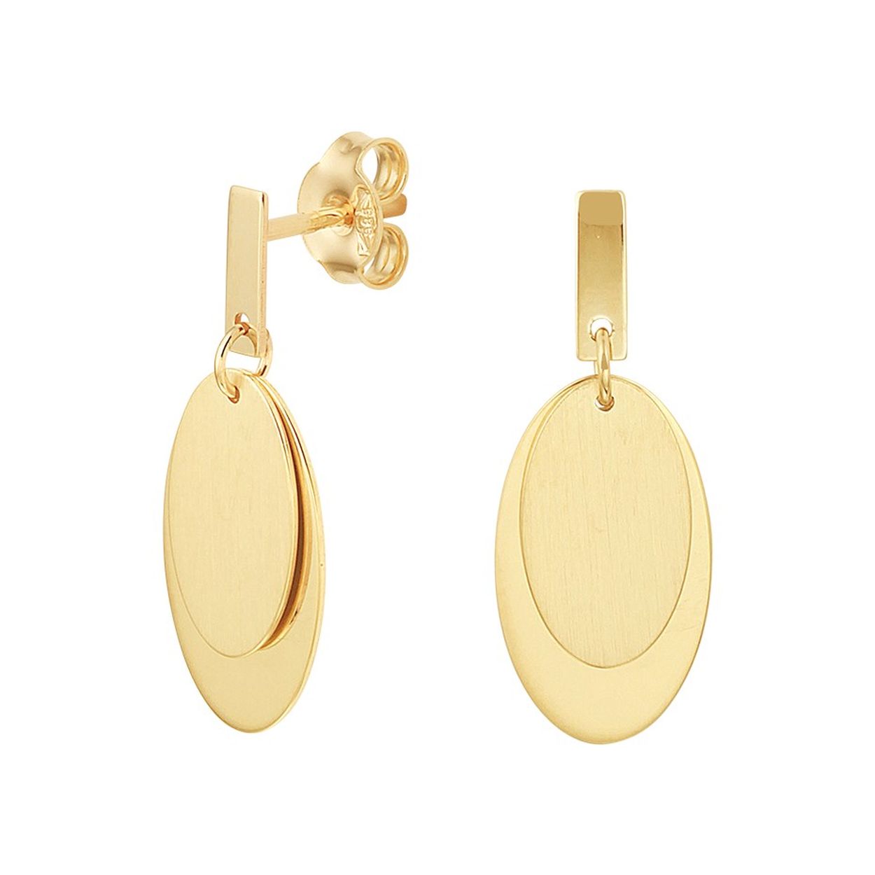 14k Geelgouden oorhangers uitgevoerd met een ovale hanger. De oorhangers hebben een totale hoogte van 2.2cm en een poli/matte afwerking. De hanger heeft een afmeting van 15x8.5mm.