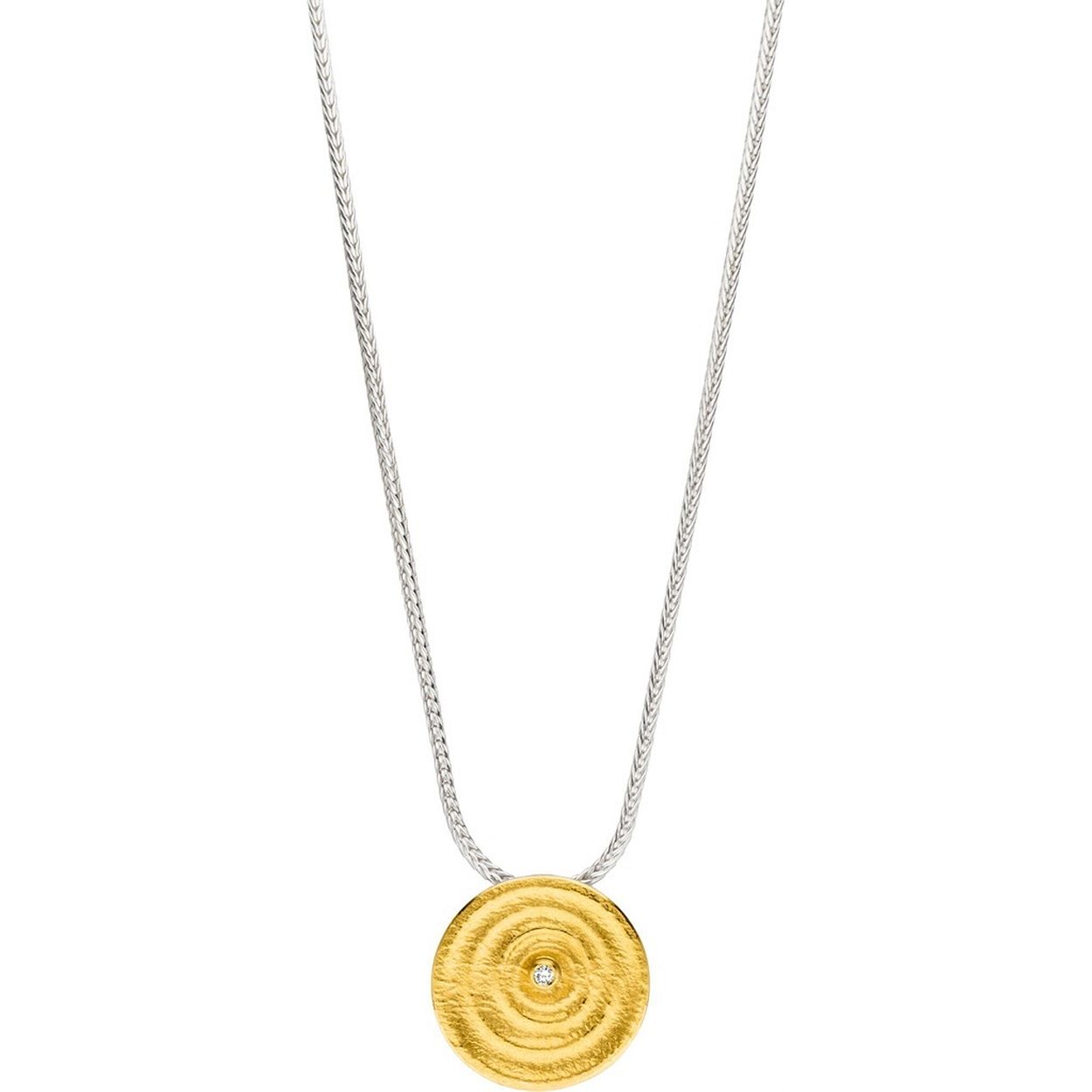 De handgemaakte design sieraden van MANU zijn stuk voor stuk iconen waarmee de drager zijn persoon onderstreept. Een bijzondere edelmetalen en contrastrijke combinaties kenmerken MANU.