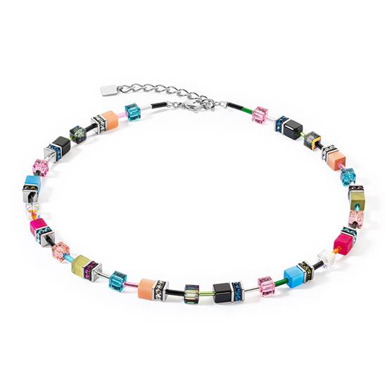 Dit is een collier van het merk Coeur de Lion gemaakt voor dames.