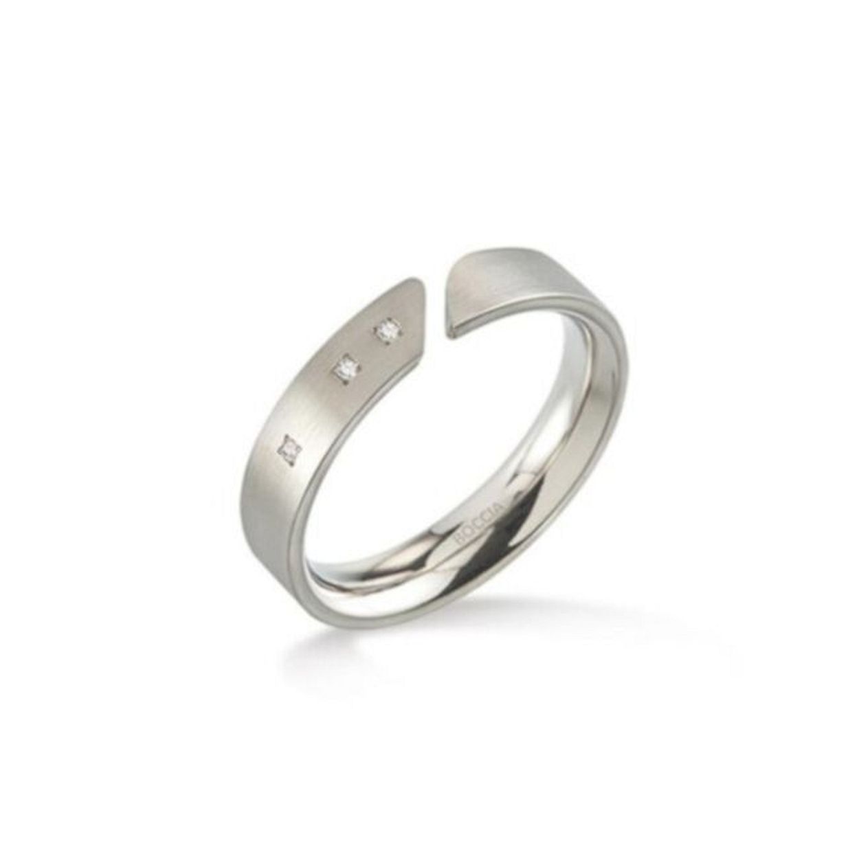 54 - 17,25 mm Titanium 4 mm 3 x 0.015 ct