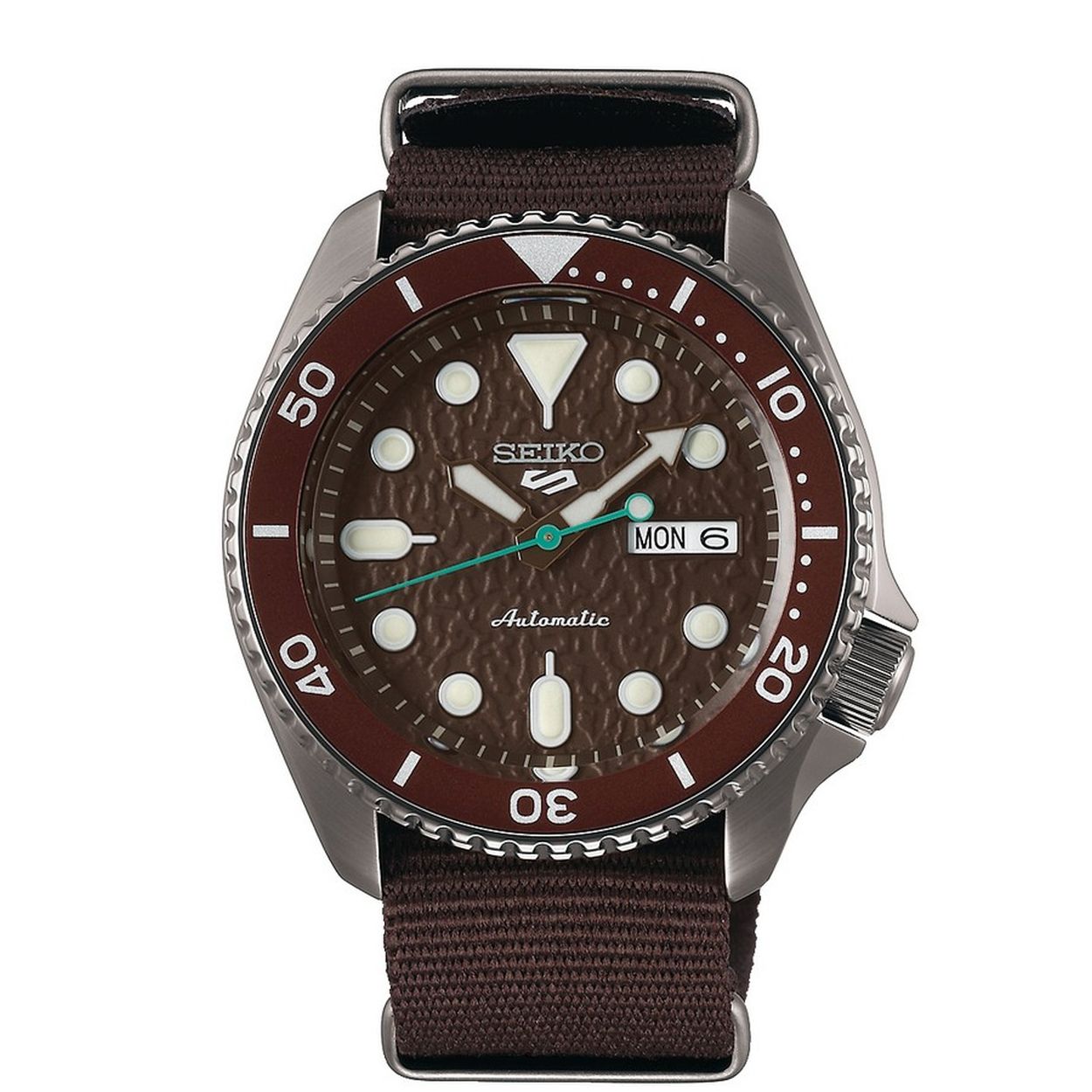 Ontdek de schitterende SEIKO AUTOMAAT SRPD85K1. Een edelstaal horloge met een kastmaat van 42.5 mm.