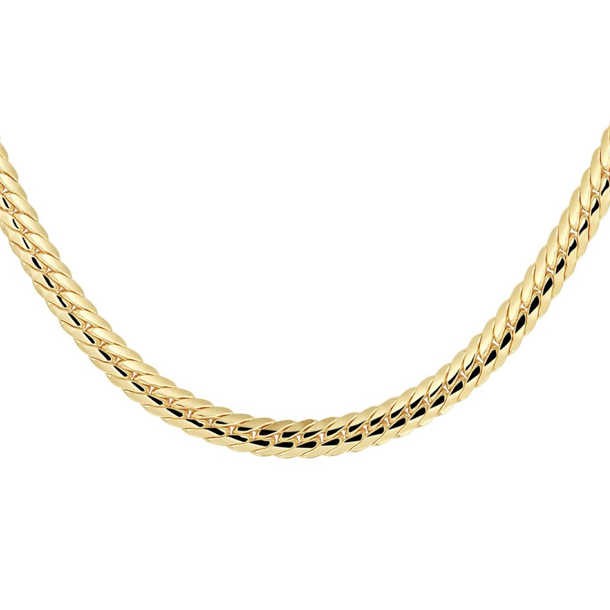 14k Geelgouden gourmet collier met daarin een kern van 925 zilver uitgevoerd met een stevige karabijn sluiting. Het collier heeft een schakelbreedte van 4.7mm en een draaglengte van 45cm.