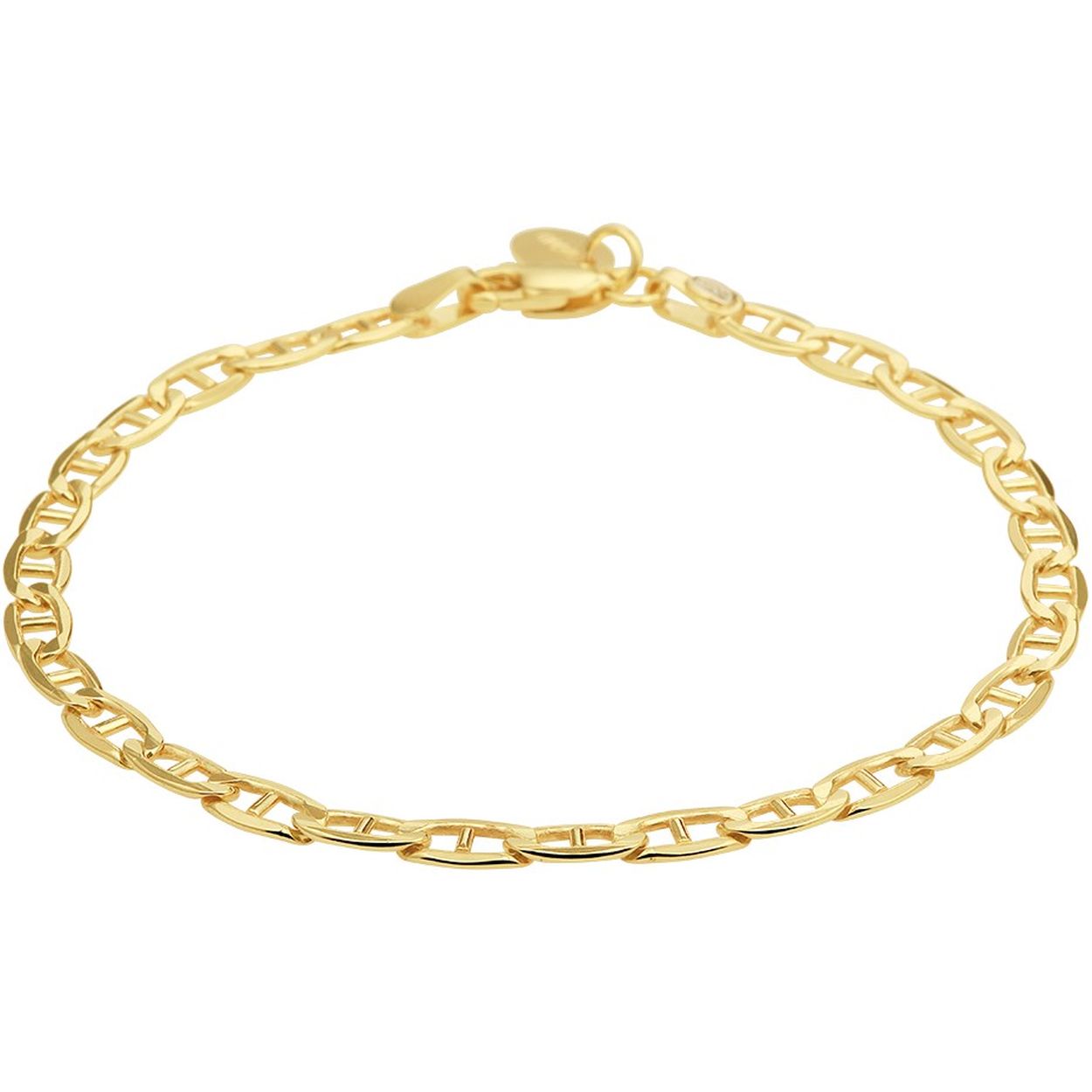14k Geelgouden armband met daarin een kern van 925 zilver. De armband is uitgevoerd met een anker schakel en een stevige karabijn sluiting. De armband heeft een draaglengte van 21cm en een breedte van 4.4mm.