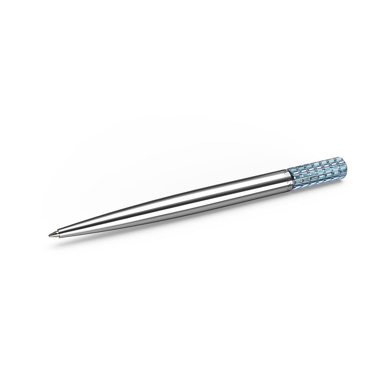 Schitter bij elke taak met deze opvallende balpen. Dit gedurfde en speelse design is een knap staaltje innovatie. Dankzij de vele weergaloze flatback-kristallen, geInspireerd op juwelierstechnieken, wordt het licht gevangen. De pen is voorzien van het Swarovski-logo. Dankzij het dynamisch draaimechanisme is dit het perfecte geschenk voor een geliefde of voor jezelf.