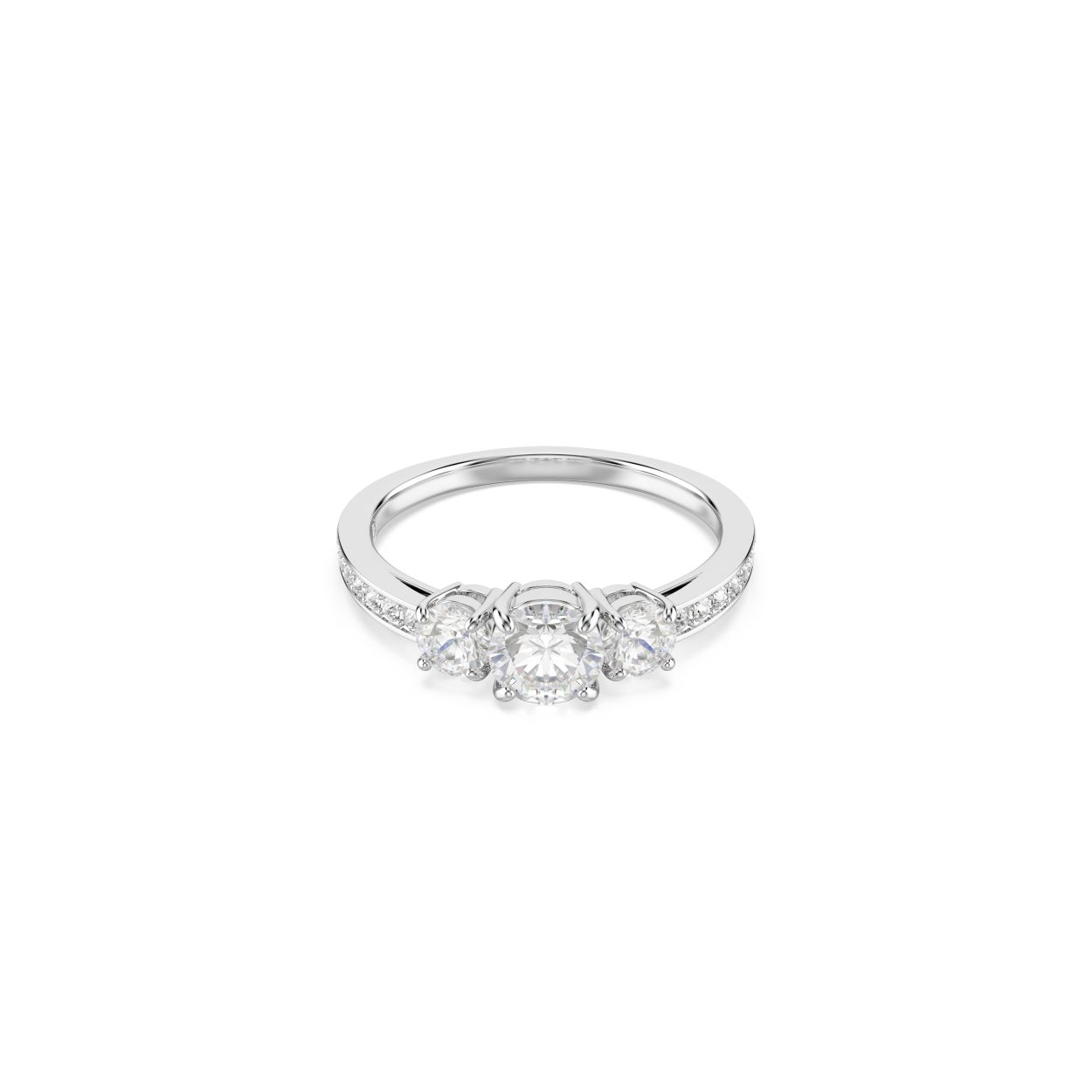 De Attract-lijn is gemaakt voor elke gelegenheid en heeft een moeiteloos elegante uitstraling. Deze klassieke ring biedt een ongekende schittering door heldere kristallen en een drietal precisiegeslepen Swarovski Zirkonia te combineren met een glanzende zilverkleurige afwerking. Een prachtig sieraad dat elke dag gedragen kan worden en perfect past bij andere sieraden uit de Attract-lijn.