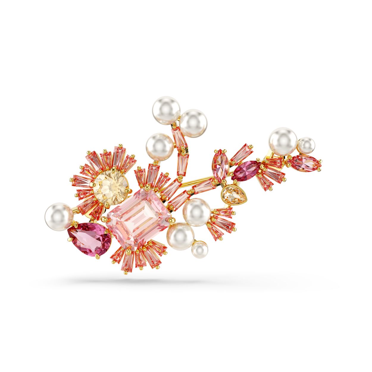 Deze stralende broche in de vorm van een bloeiende kersenbloesem belichaamt het adembenemende Japanse landschap. Het ontwerp is voorzien van een goudkleurige toplaag en een diverse mix van witte Crystal Pearls, elegant geslepen kristallen en Swarovski Zirkonia in levendige roze en champagnekleurige tinten. Fleur met dit sieraad elke outfit op of combineer het met een bijpassend sieraad uit onze uitzonderlijke Gema Sakura-sieradenlijn.