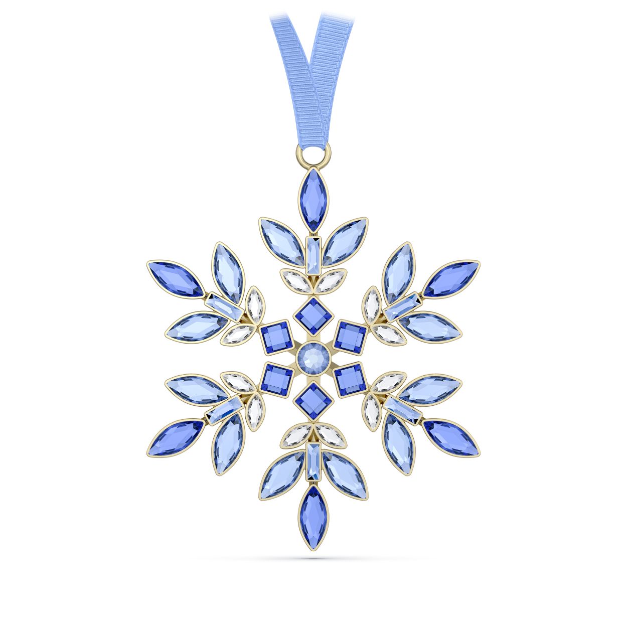 Deze collectie schitterende sneeuwvlokornamenten is geïnspireerd op de levendige Gema-lijn. In de kenmerkende merkkleuren van Swarovski verwijzen ze naar de feestdagen. Dit blauwe stuk bestaat uit 86 afzonderlijke kristallen in verschillende slijpvormen en tinten, die aan beide zijden zijn aangebracht met behulp van zettechnieken voor sieraden. Het ontwerp hangt aan een blauw ripsband lint en is afgewerkt met een glanzende goudkleurige finish. Verzamel alle vier de Gema-sneeuwvlokornamenten voor een vreugdevol, kleurrijk tafereel in huis. Decoratief voorwerp. Geen speelgoed. Niet geschikt voor kinderen onder de 15 jaar.