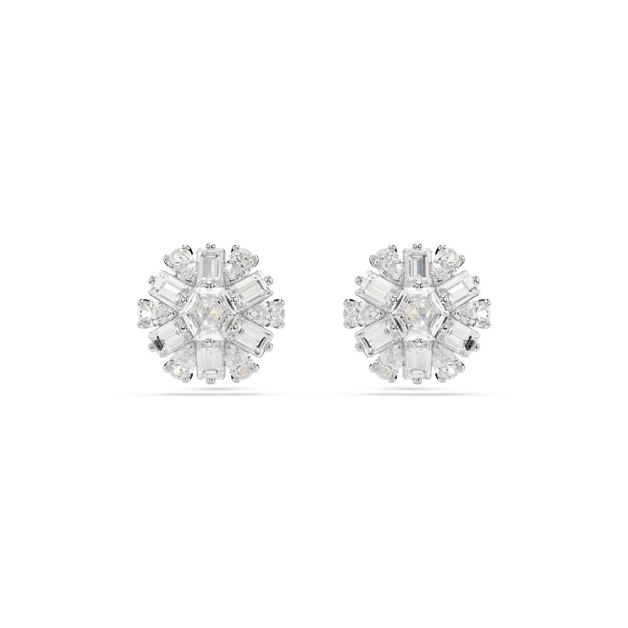 Ontdek de uitzonderlijke kunstzinnigheid van deze op sneeuwvlokjes geïnspireerde oorknopjes. De sieraden met rhodium toplaag worden vastgevroren met een reeks heldere Swarovski Zirkonia in klauwzetting die de koele gloed van ijs in de schemering weerspiegelen. Combineer ze met een bijpassende hanger of broche voor maximaal effect.