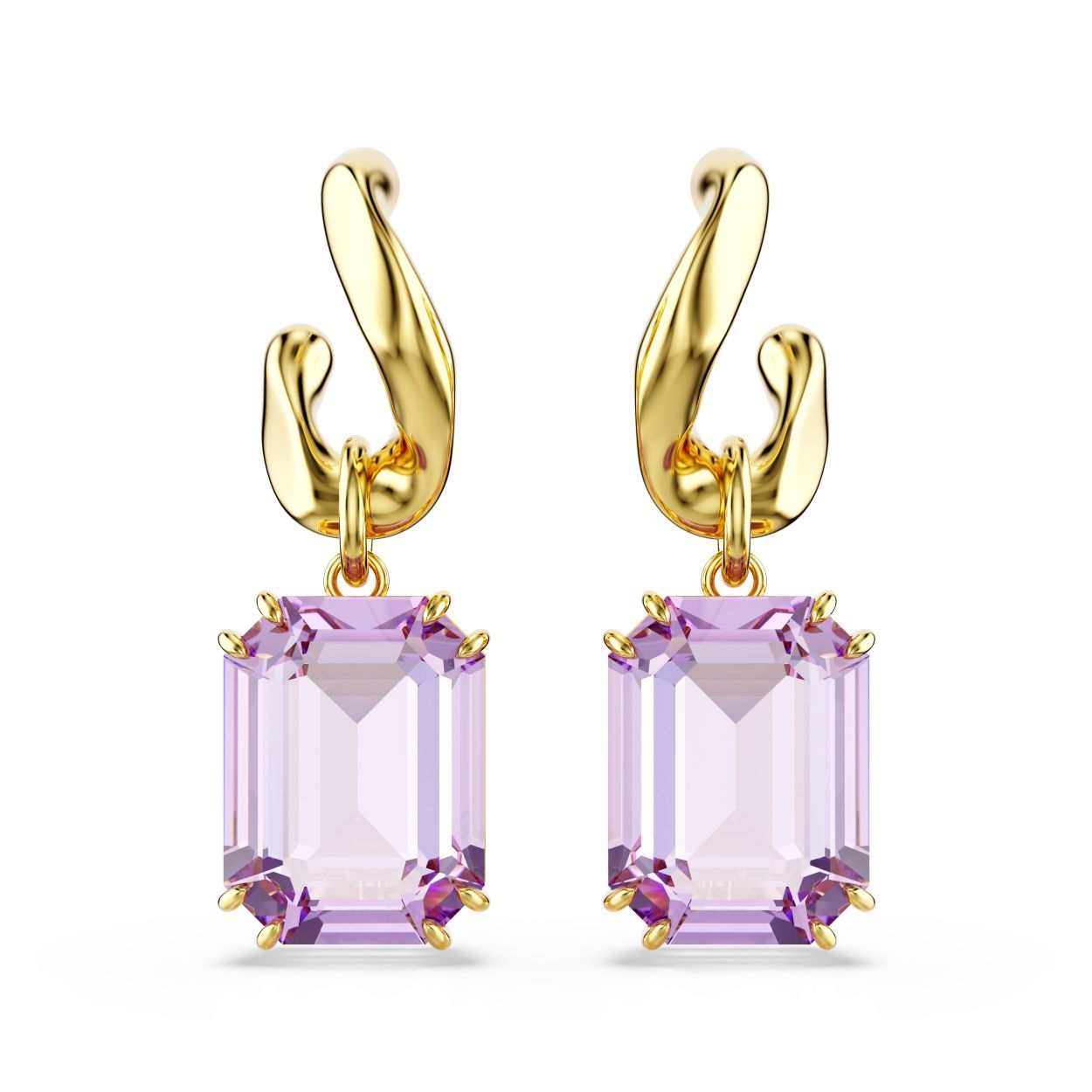 U schittert met deze Millenia-oorbellen in een prachtige paarse tint. De goudkleurige sieraden bestaan uit een open schakel met daarin een kristal in de kenmerkende achthoekige vorm van Swarovski in klauwzetting. Elk facet weerkaatst het licht. Maximaliseer het effect met een bijpassende Millenia-hanger of -armband.