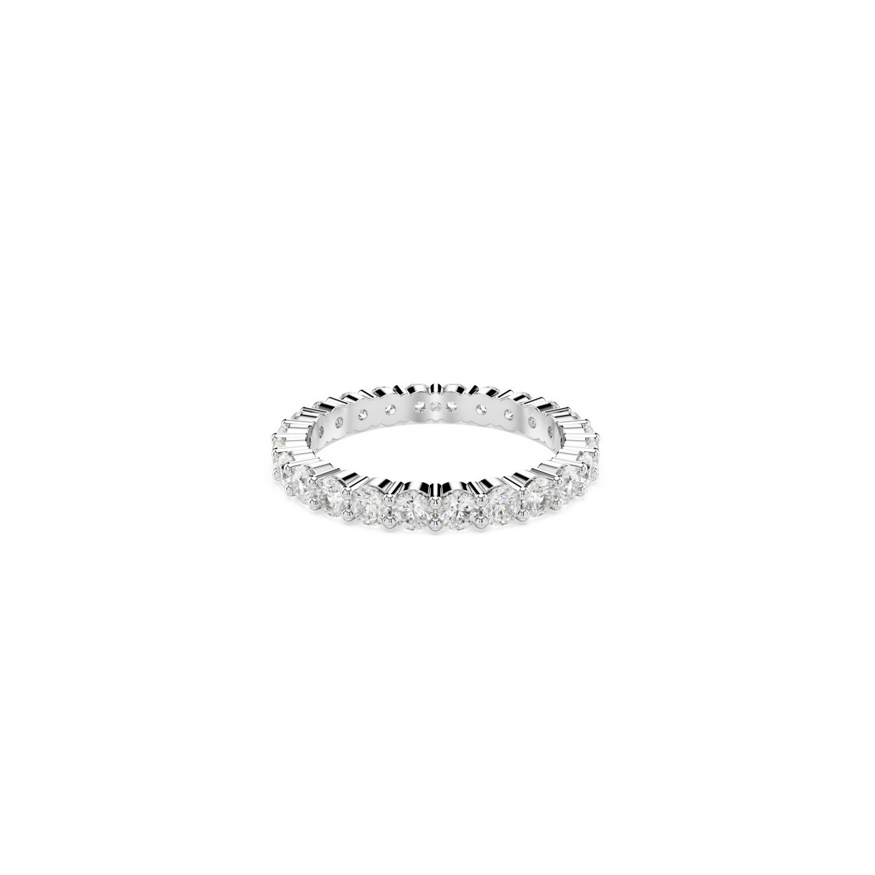Een bredere versie van onze bestverkopende Vittore-ring. Dit prachtige accessoire met zilverkleurige afwerking sprankelt van alle kanten en is versierd met heldere kristallen. Het klassieke ontwerp is zowel ingetogen als verfijnd en voegt gegarandeerd instant glamour toe aan je hand. Draag er twee of drie samen voor extra impact of stapel hem met andere stijlen om je look naar een hoger niveau te tillen.