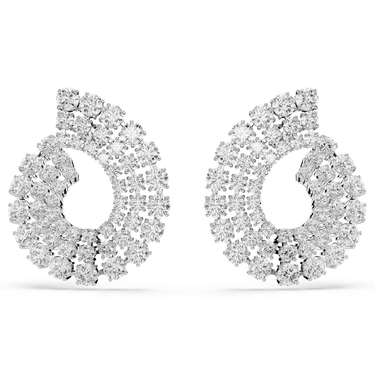 Onthul betoverende schoonheid met deze fascinerende oorstekers uit de Matrix-lijn. Elk sieraad met rhodium toplaag is voorzien van drie spiralen van Swarovski Zirkonia in Round-slijpvorm in drie verschillende formaten voor een bijzonder glamoureuze look. Een prachtig voorbeeld van Swarovski's meesterschap over licht, waarmee elke outfit die u draagt op spectaculaire wijze gaat stralen.