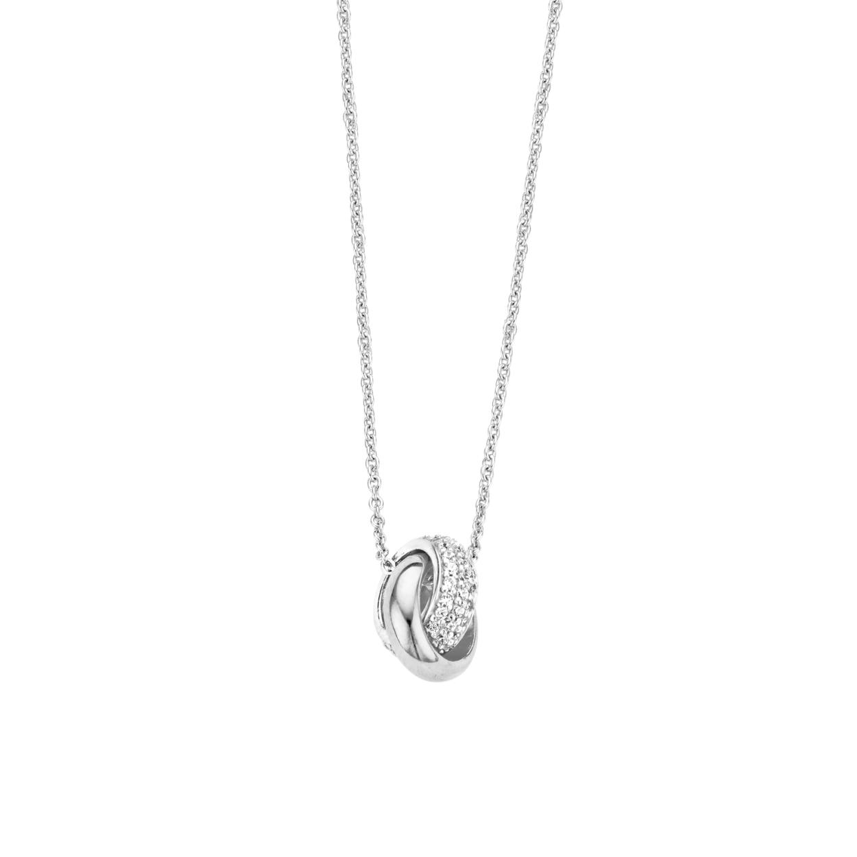 Deze Moments 61193AW hanger en collier heeft een subtiele opvallende uitstraling. De 63 zirkonia's in de ene ring geven een mooi gebalanceerd uiterlijk met de andere gepolijste zilveren ring en vormen samen een mooi geheel met dit collier.