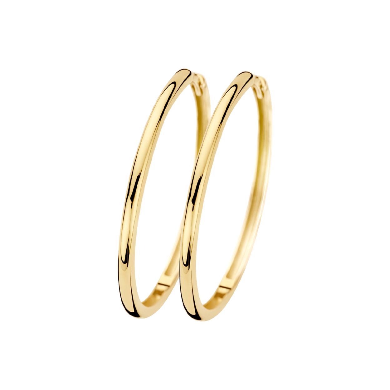 Deze klassieke, ronde, gladde oorringen van 14k geelgoud zijn een absolute must-have. Ze hebben een totale doorsnede van 30 mm en zijn voorzien van een kliksluiting. Mix en match met andere (oor)sieraden uit onze collectie.