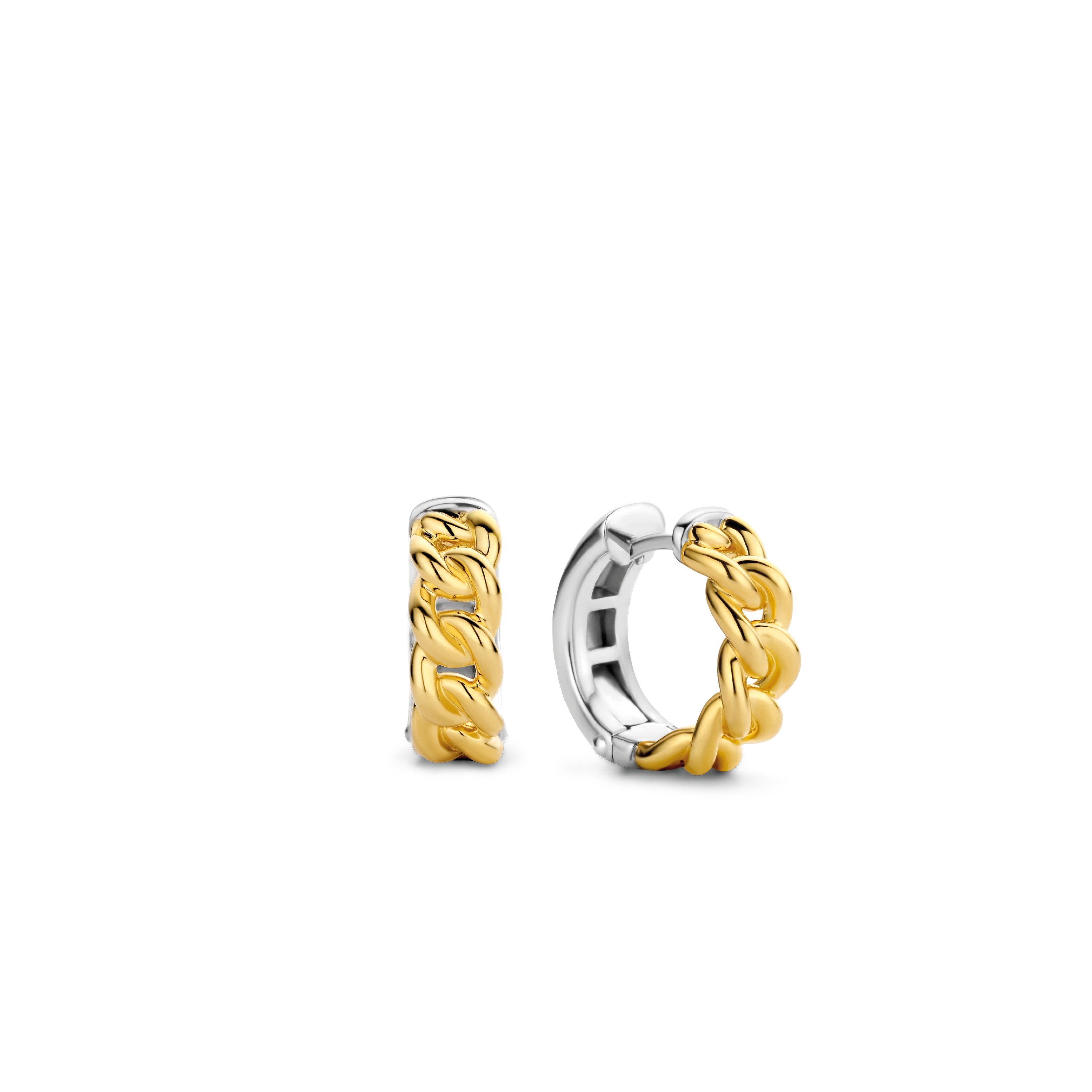 Deze TI SENTO - Milano Oorbellen 7832SY zijn gemaakt van Zilver gold plated. De kleurstelling van deze oorbellen zijn Zilver geel verguld. Alle TI SENTO - Milano producten worden geleverd in een luxe geschenkverpakking.