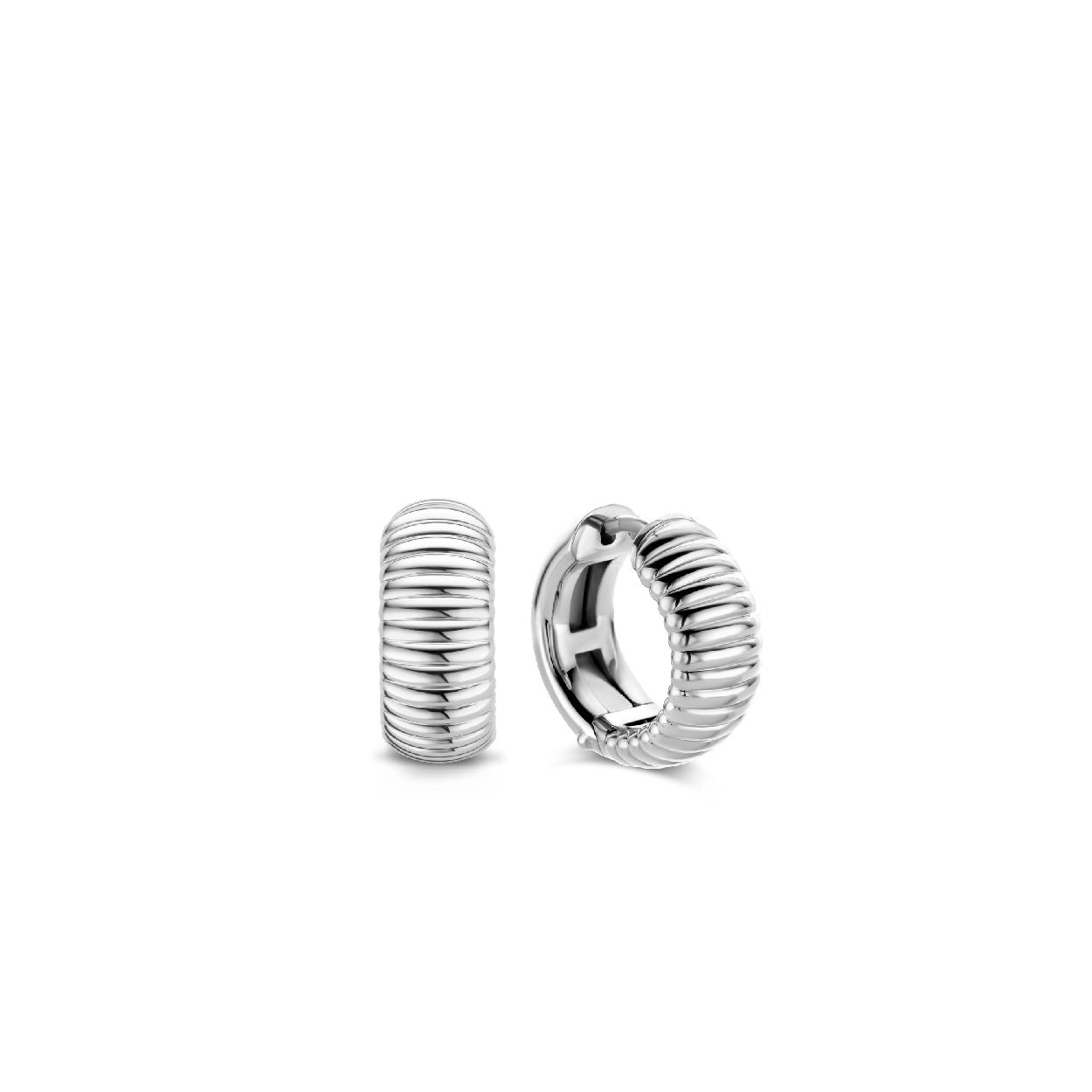 Dit is een Oorbellen van het merk TI SENTO Milano. Dit sieraad heeft de volgende kleur: Zilver