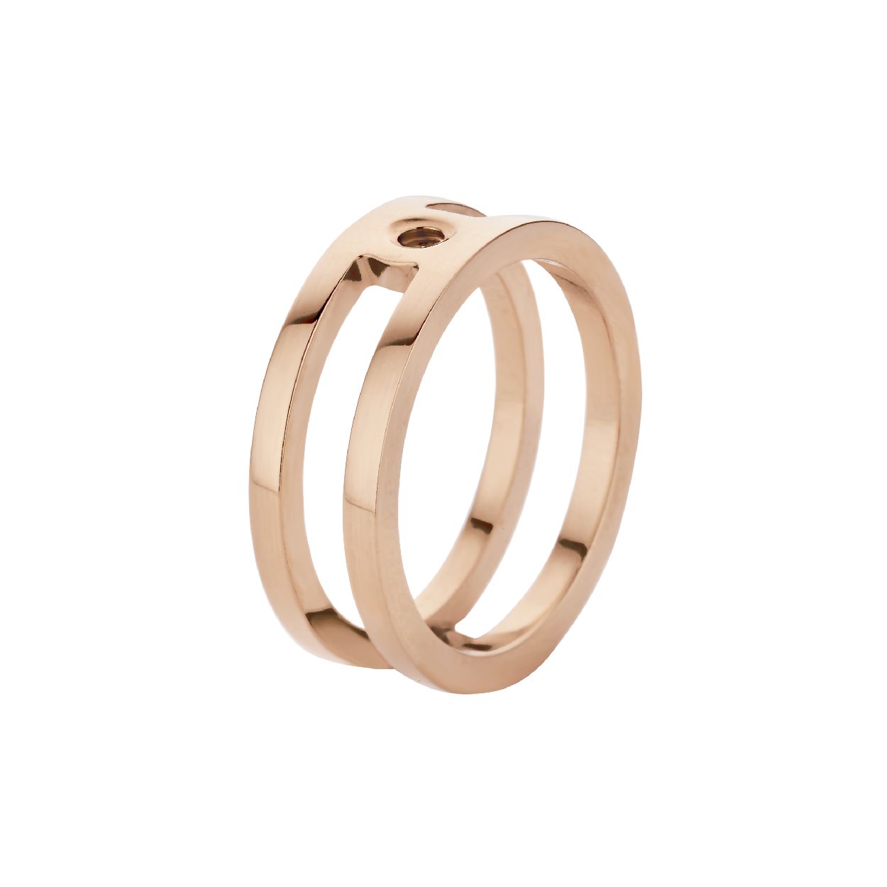 De melano trista ring is van de twisted collectie en is vervaardigd uit edelstaal. Alle sieraden van de twisted collectie zijn voorzien van een verwisselbaar concept, je kunt het steentje op de ring namelijk verwisselen. Hierdoor pas je de sieraden in een handomdraai aan op je outfit of mood. Combineer deze ring ook eens met alle andere sieraden uit de twisted collectie. Tip: combineer ook eens meerdere kleuren ringen en steentjes met elkaar voor juist een speels effect.