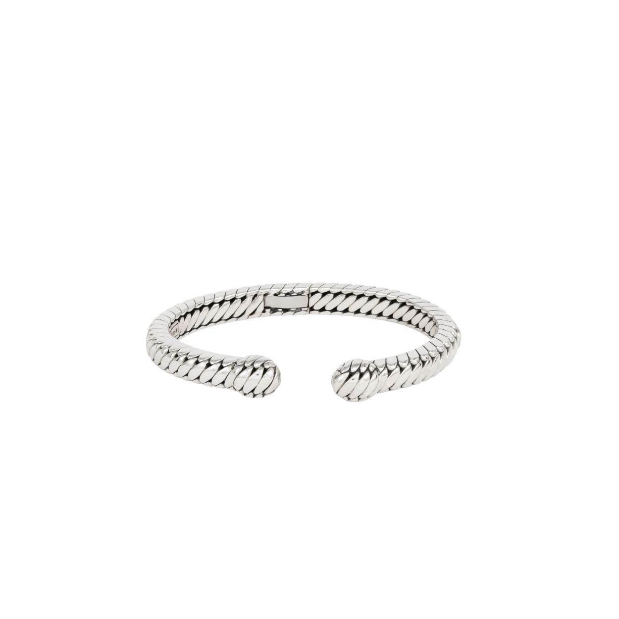 Ben-link. De Ben is een klassieke familie bestaande uit zilveren ringen en armbanden en wordt met recht een echt Buddha to Buddha-icoon genoemd. De zilveren armband kan geopend worden middels een scharnierfunctionaliteit. De zilveren armband kan perfect worden gecombineerd met andere Buddha to Buddha-sieraden en geeft je outfit een stoere twist.