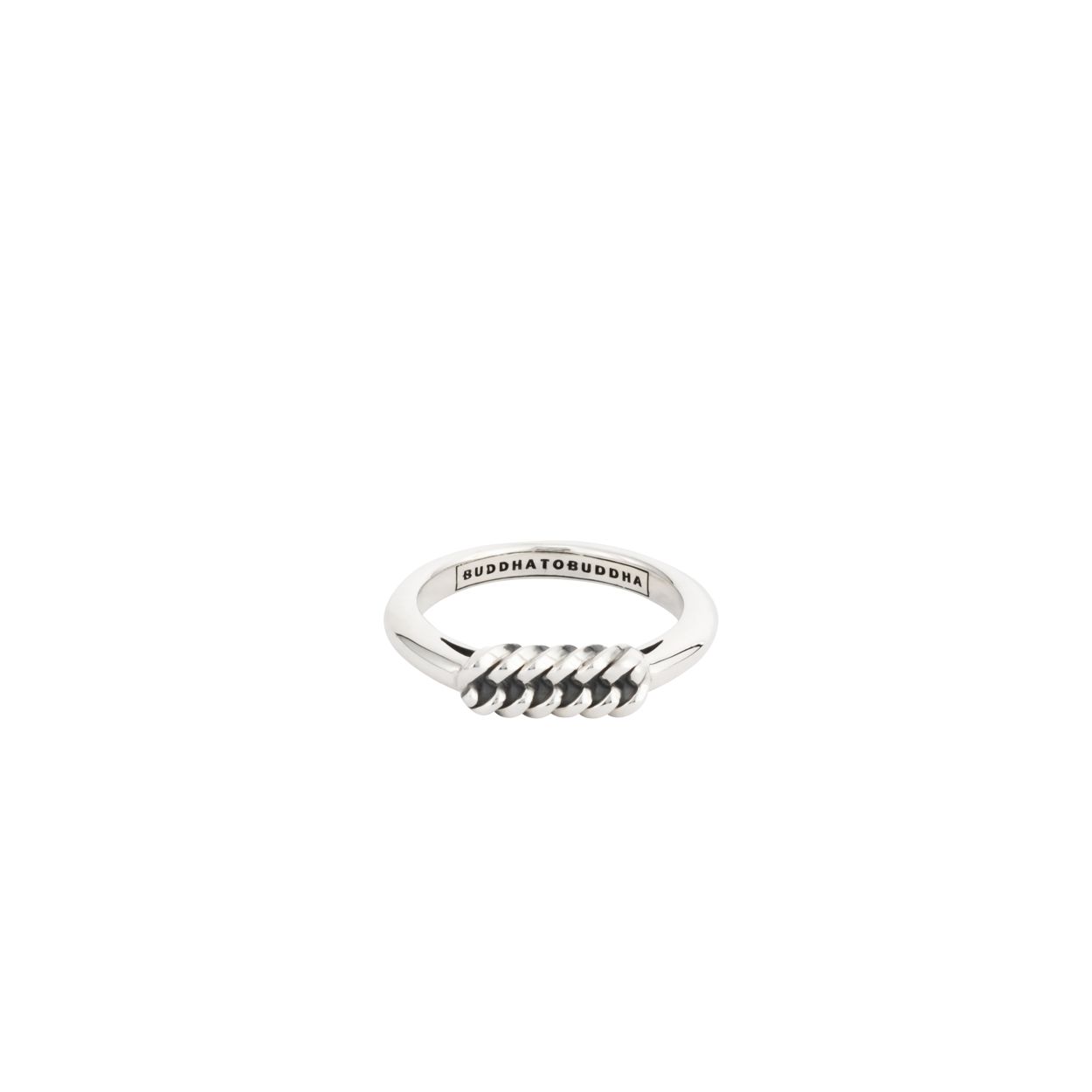 De Refined collectie heeft een verfijnde en elegante stijl. Het ontwerp van deze subtiele zilveren ring is gebaseerd op de bekende schakel van de Chain-familie. De Chain schakel is nu geïntegreerd in een prachtige verfijnde ring en maakt een gedurfde maar toch stijlvol statement. De ring is handgemaakt uit 925 sterling zilver.