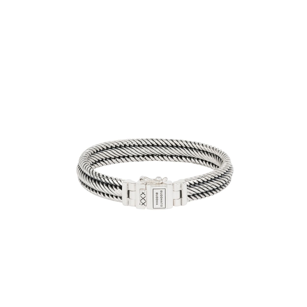 De Buddha to Buddha Edwin XS armband heeft dezelfde prachtige vormen als de Edwin armband maar is smaller en nog subtieler. Handgemaakt en tijdloos zoals alle Buddha to Buddha sieraden. De zilveren armband laat zich perfect combineren met andere Buddha to Buddha sieraden. De Edwin XS is smaller dan de Edwin Small, de Edwin en de Edwin XL armband.