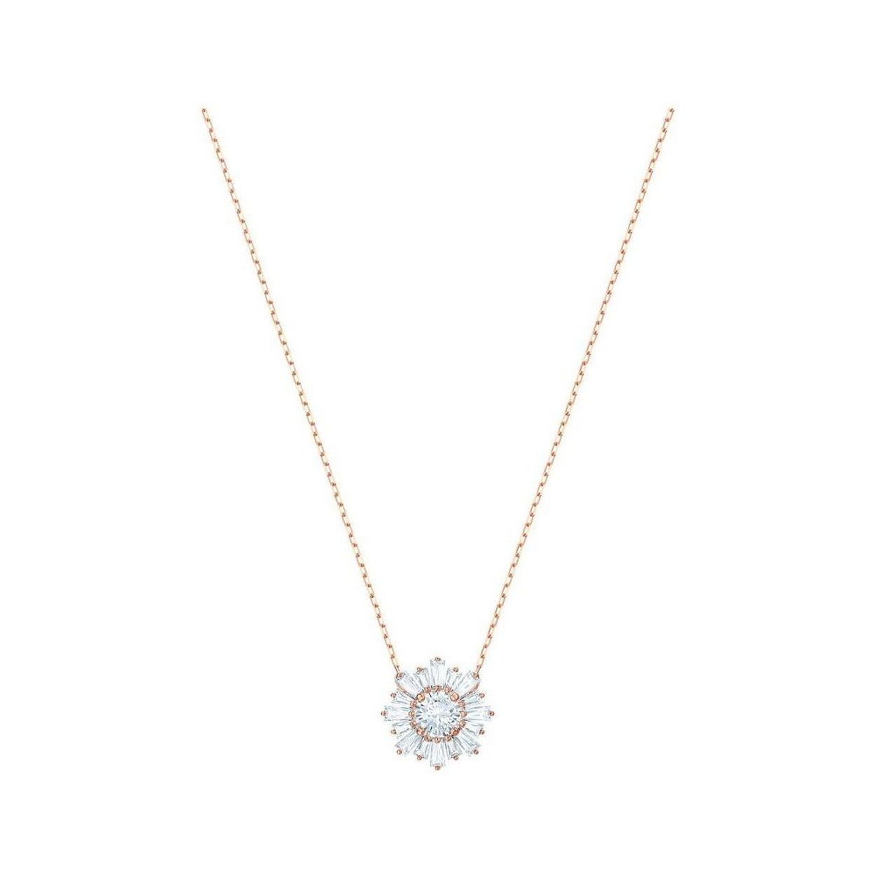 Straal de hele dag door met de Sunshine-hanger, medium, die is geïnspireerd door de zon als symbool van liefde en warmte tussen moeder en dochter. Hij heeft een roségoudkleurige toplaag en is een prachtige manier om deze Moederdag te zeggen ’Jij bent het zonnetje in mijn leven’. Zijn ingetogen elegantie en tijdloze sprankeling fleurt ongeacht de gelegenheid elke outfit op. De hanger is bevestigd aan een ketting.