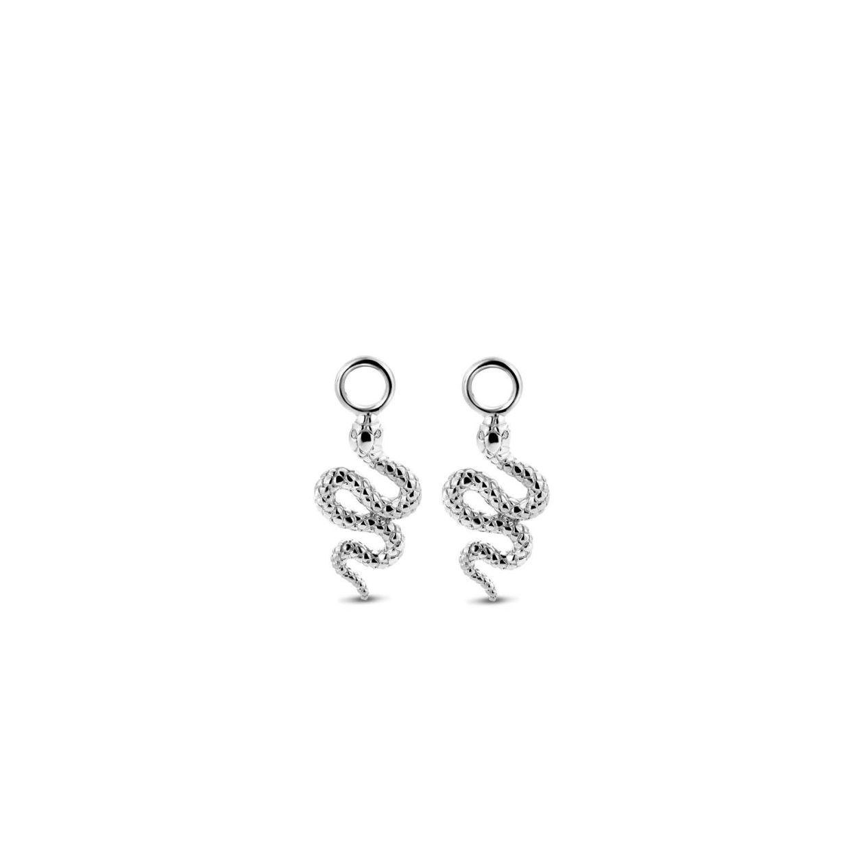 Deze TI SENTO - Milano Oorbedels 9200SI zijn gemaakt van Zilver . De kleurstelling van deze oorbel bedels zijn Zilver. Alle TI SENTO - Milano producten worden geleverd in een luxe geschenkverpakking.