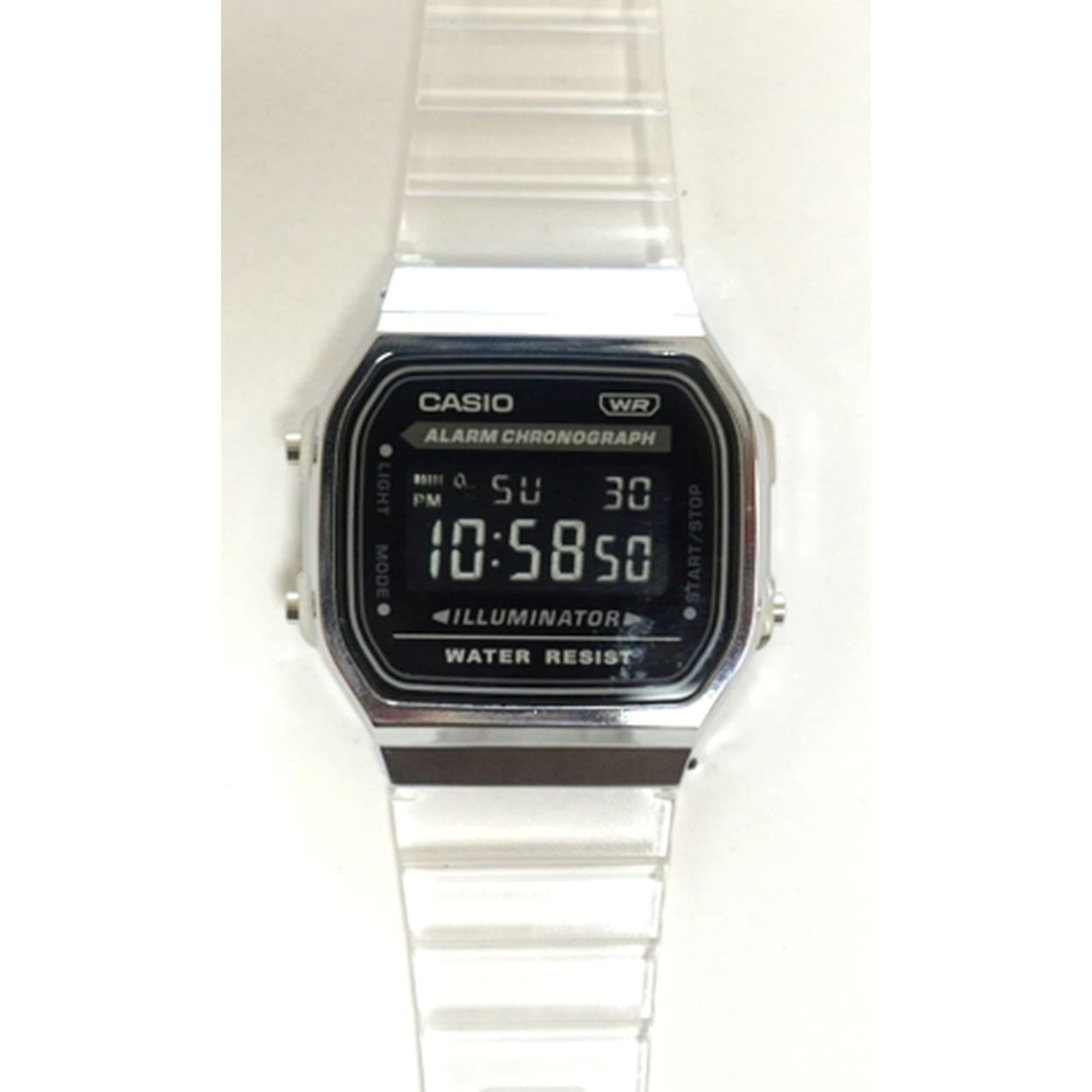 Dit is een horloge van het merk Casio uit de collectie VINTAGE ICONIC.